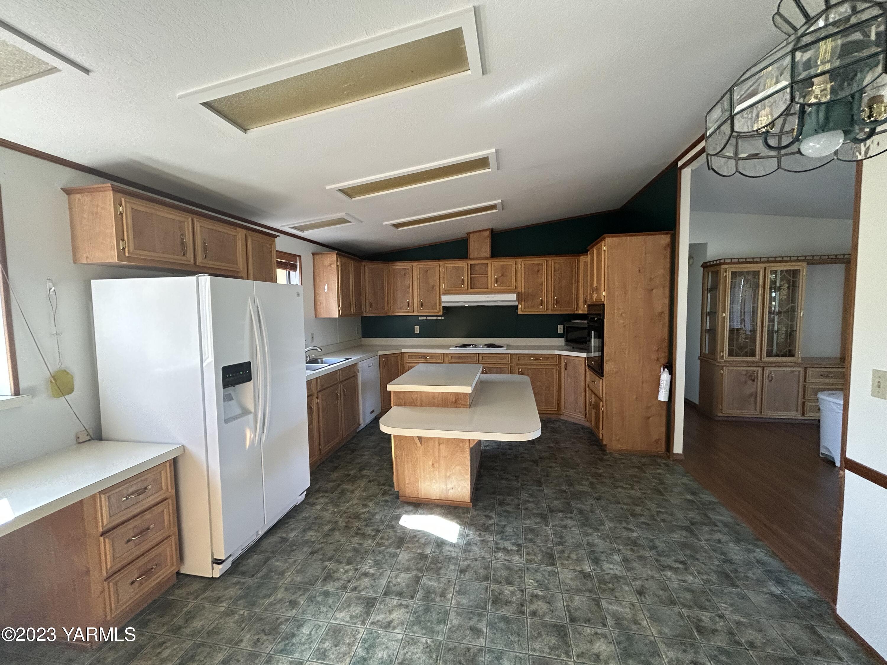 3701 Gun Club Rd Unit: 64
