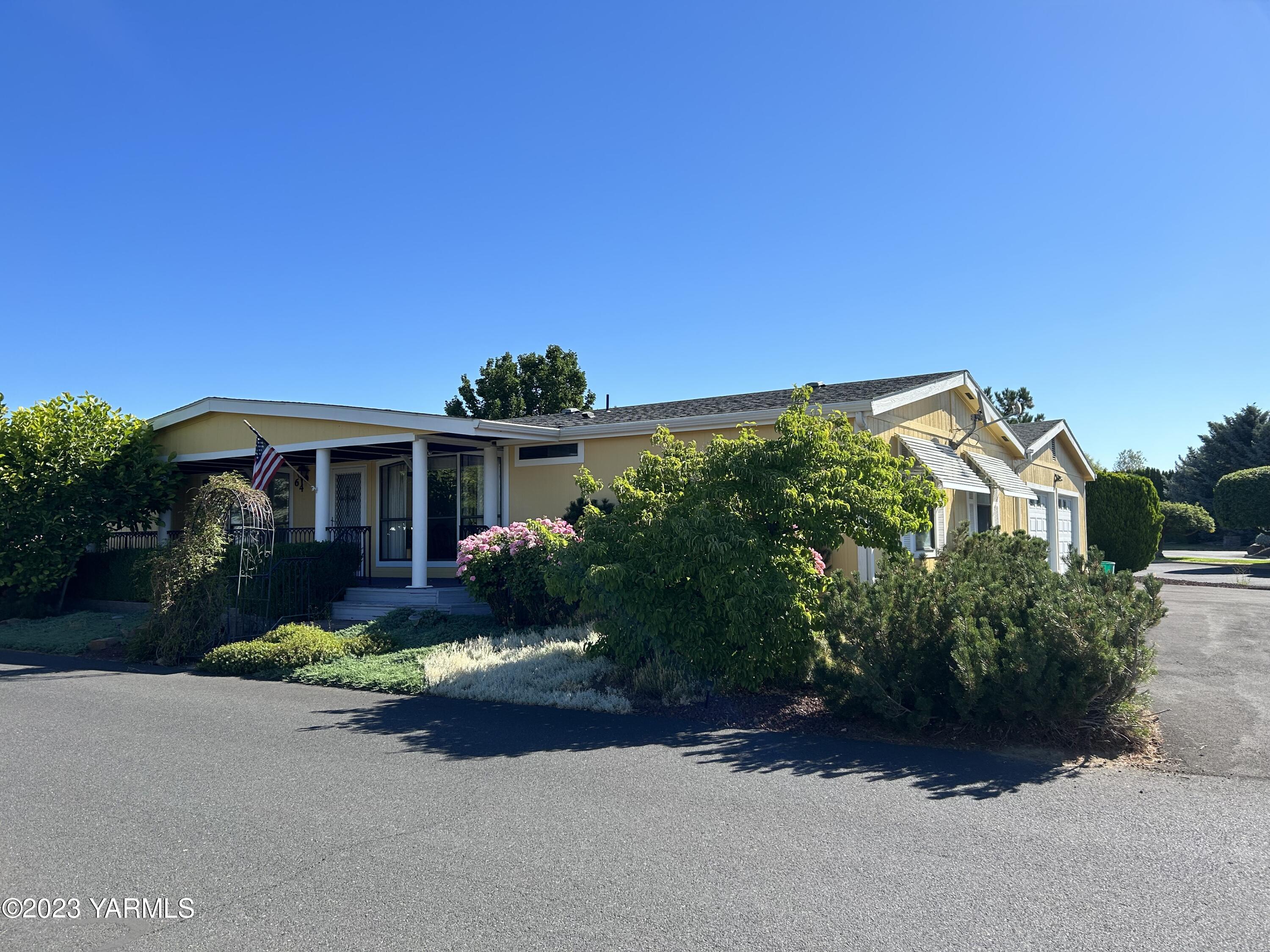 3701 Gun Club Rd Unit: 64