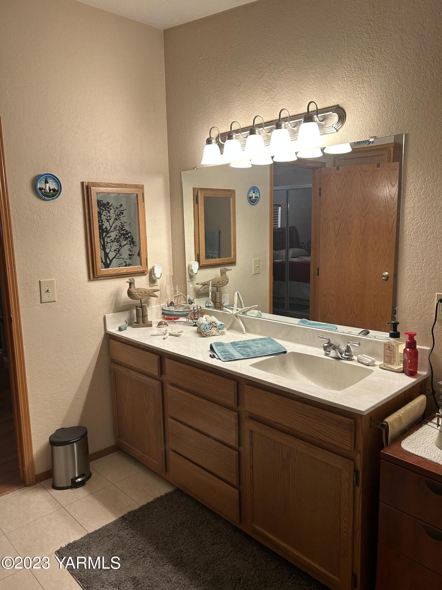 3701 Gun Club Rd Unit: 83