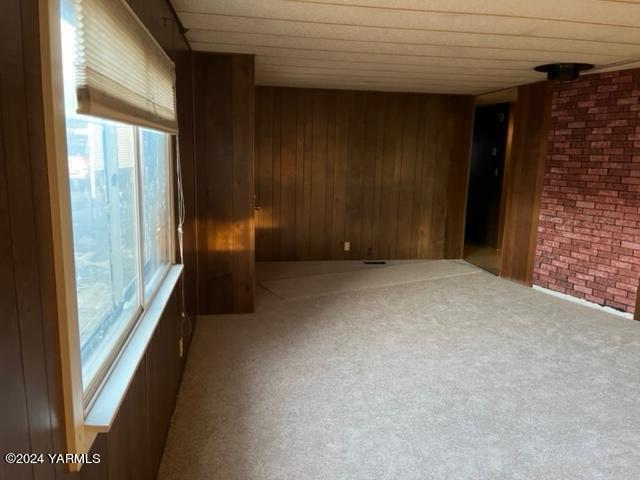 8301 Tieton Dr Unit: 19