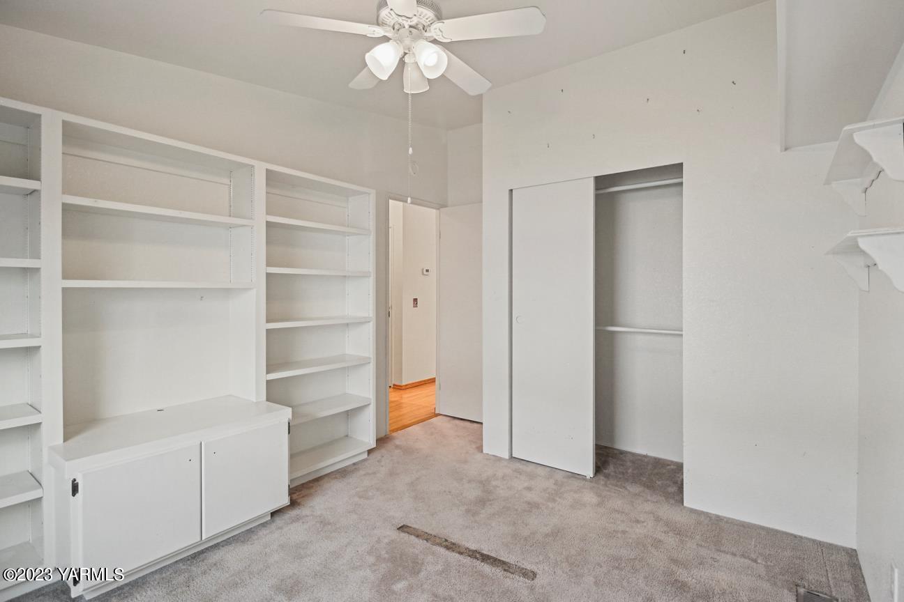 18 W Washington Ave Unit: 128