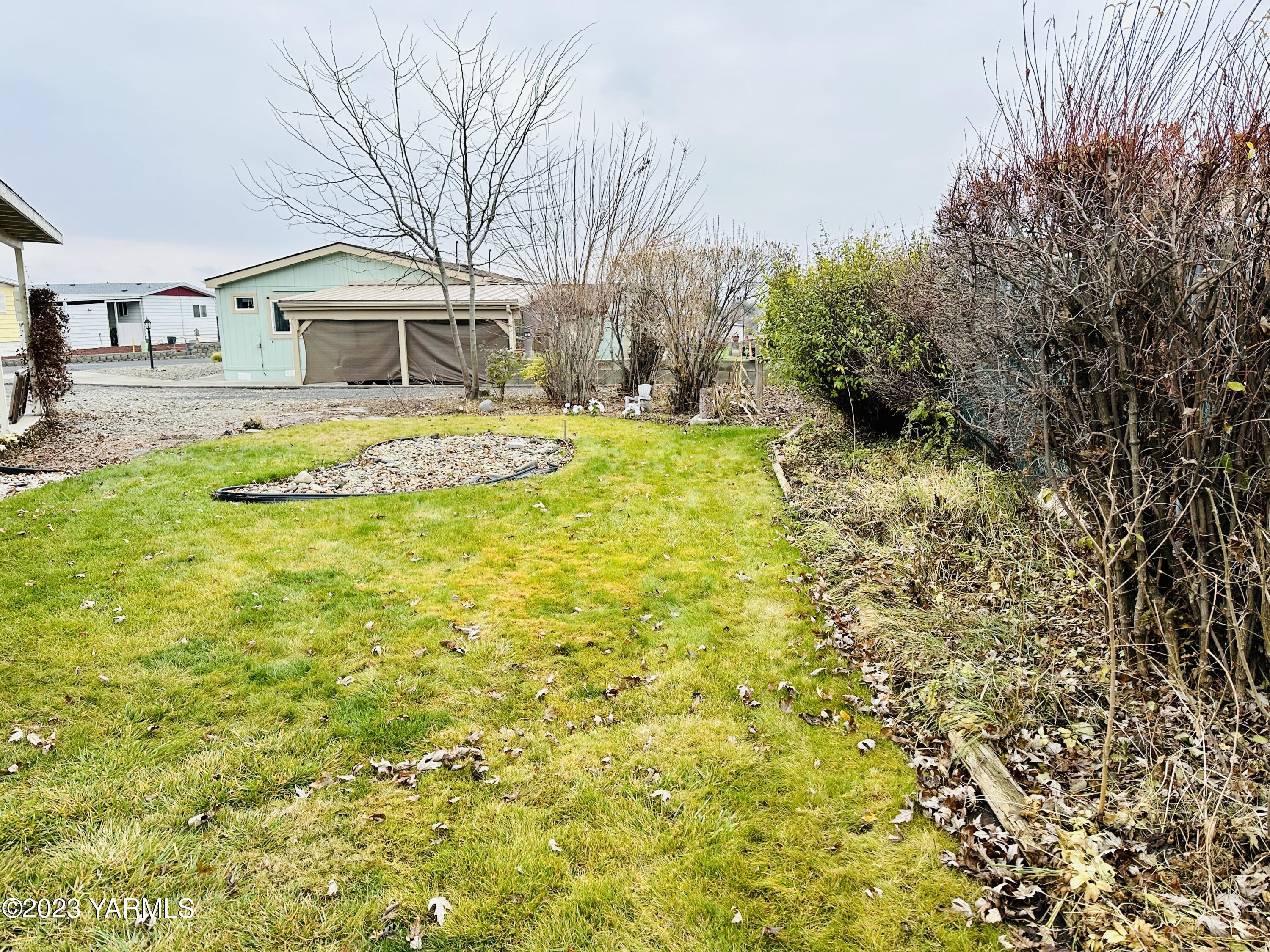 18 W Washington Ave Unit: 120