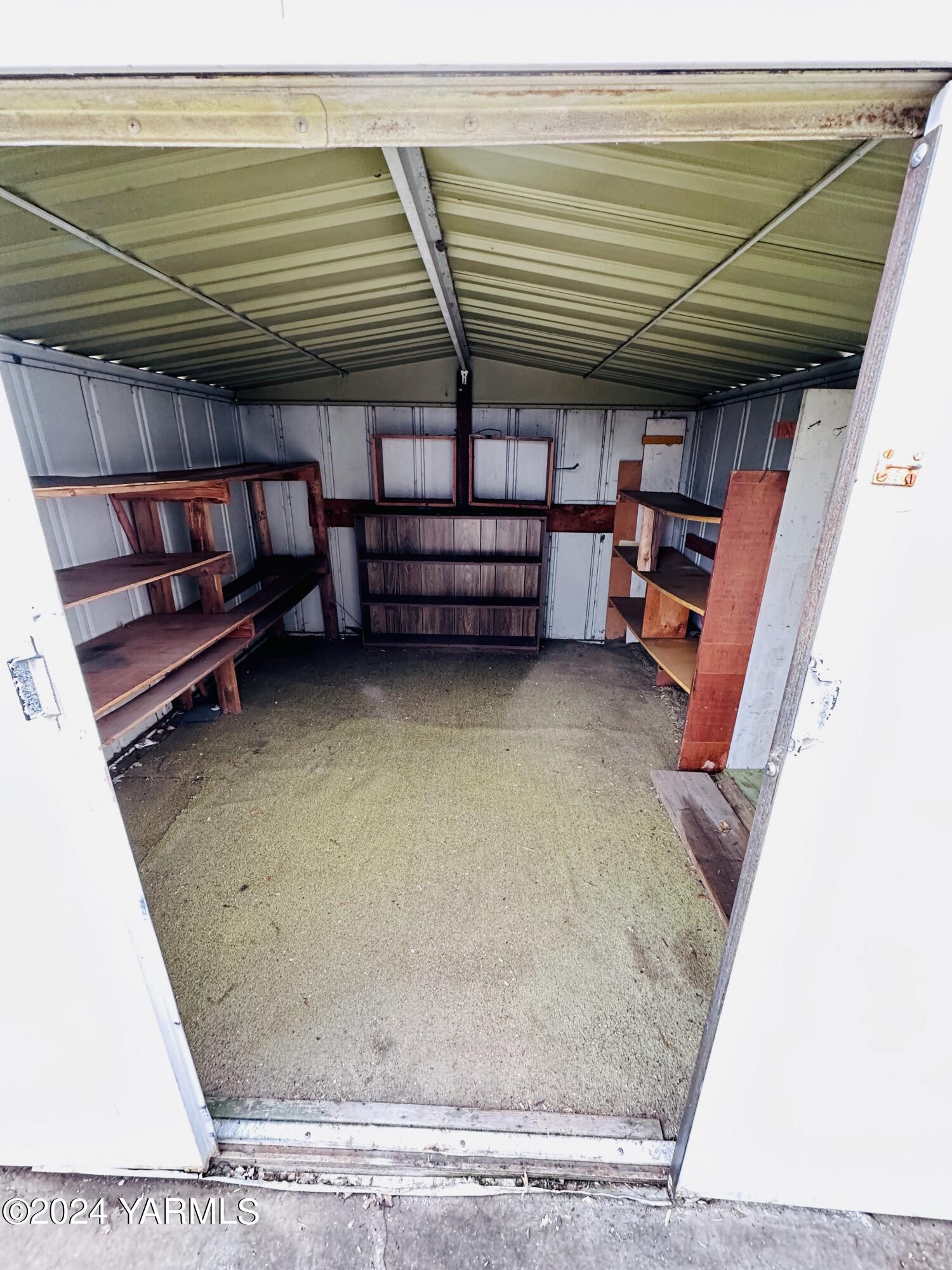 18 W Washington Ave Unit: 120