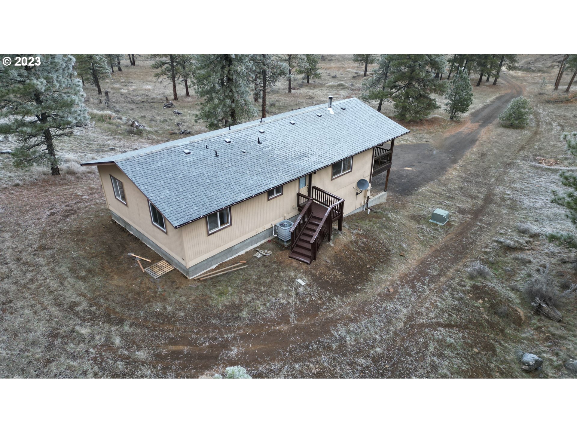 150 HAWKS WIND RD