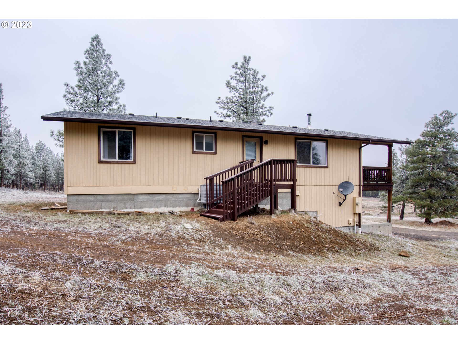 150 HAWKS WIND RD