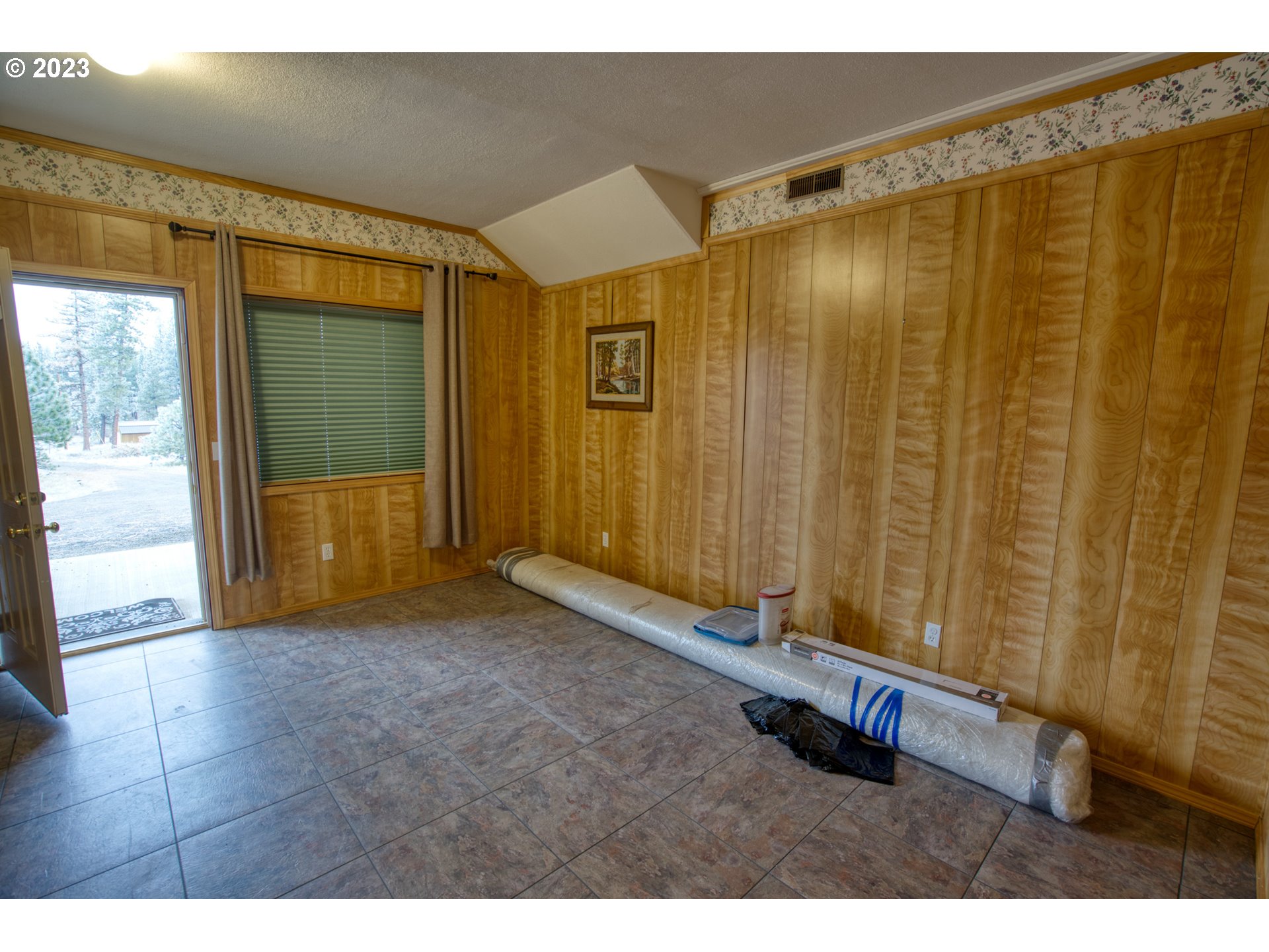 150 HAWKS WIND RD