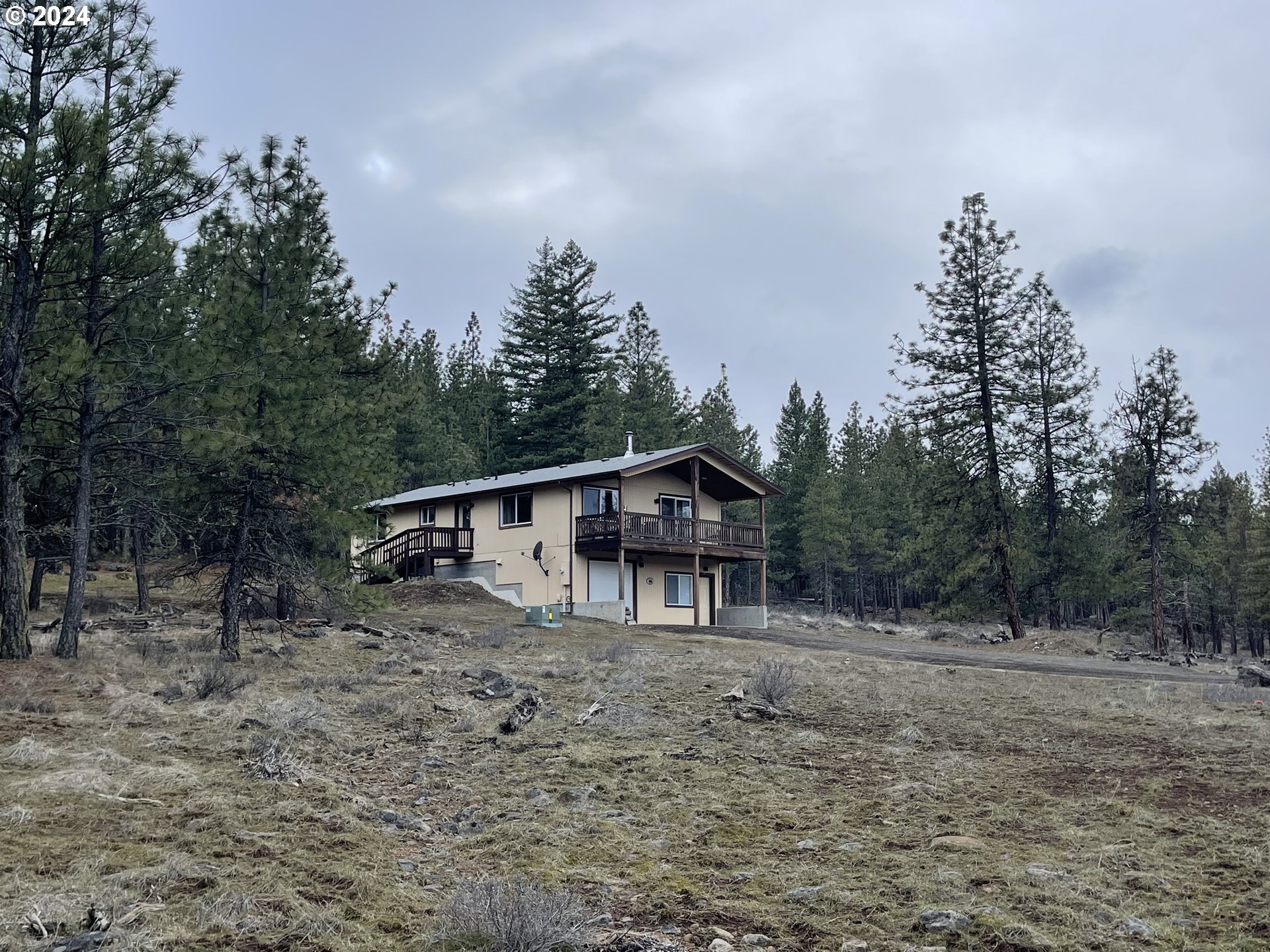 150 HAWKS WIND RD