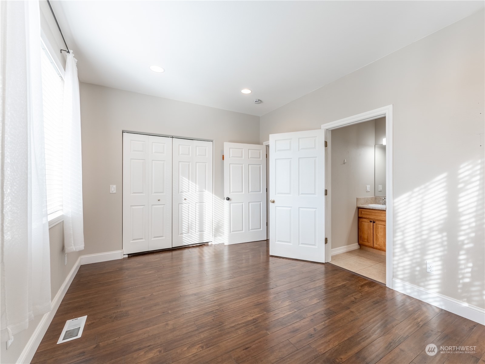 1985 Peach Haven Court