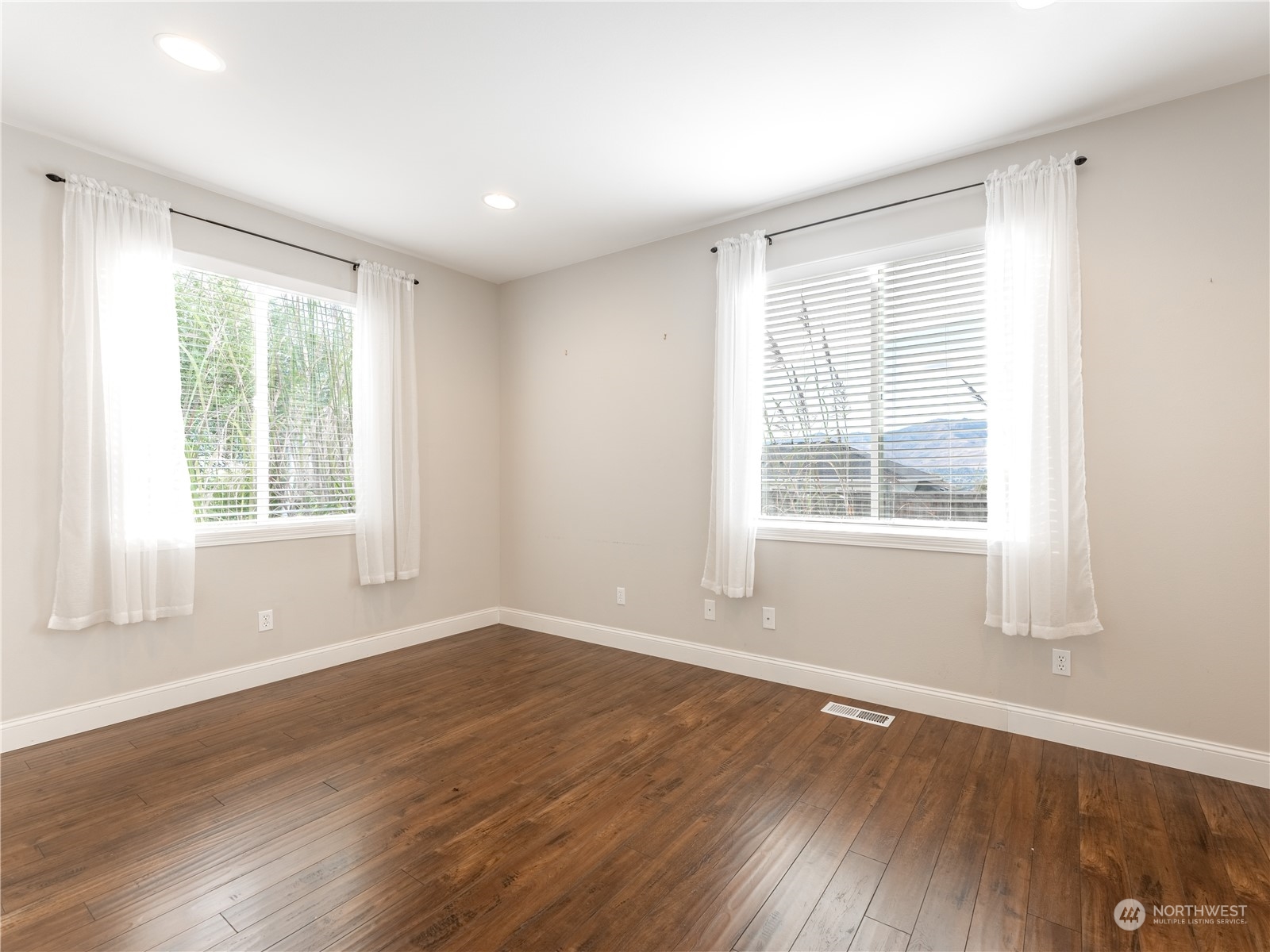 1985 Peach Haven Court