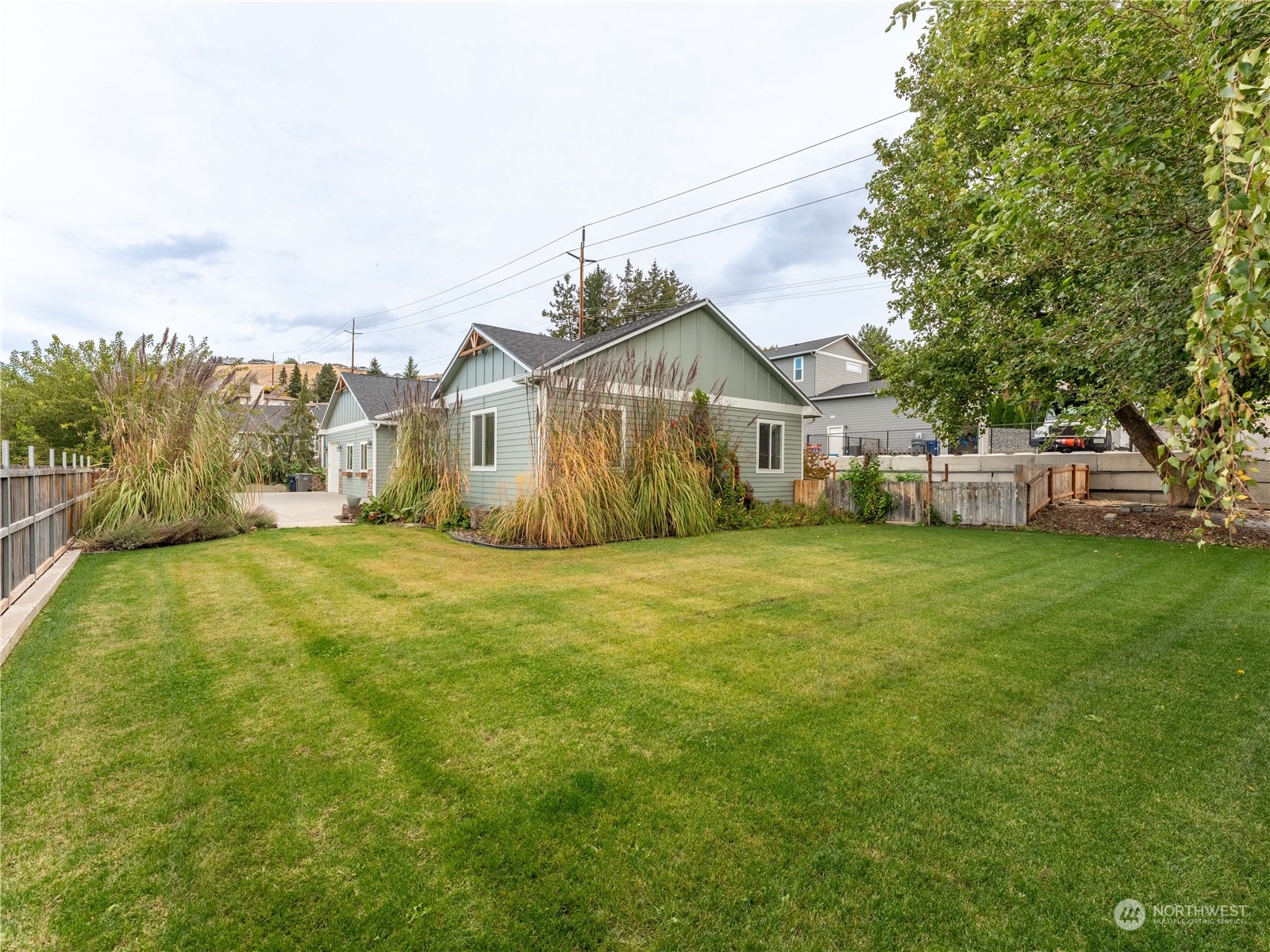 1985 Peach Haven Court