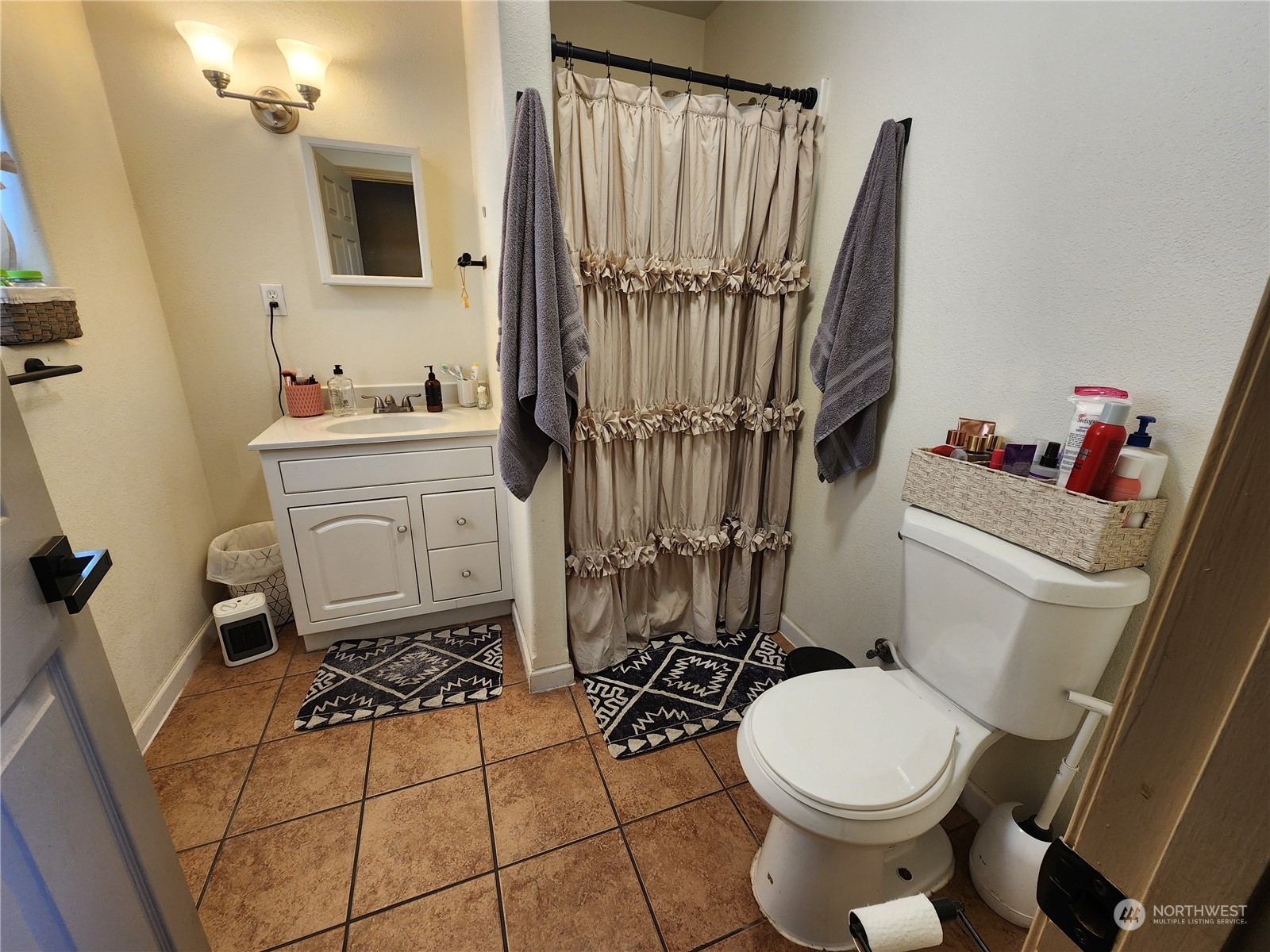 9 E Riverview Road