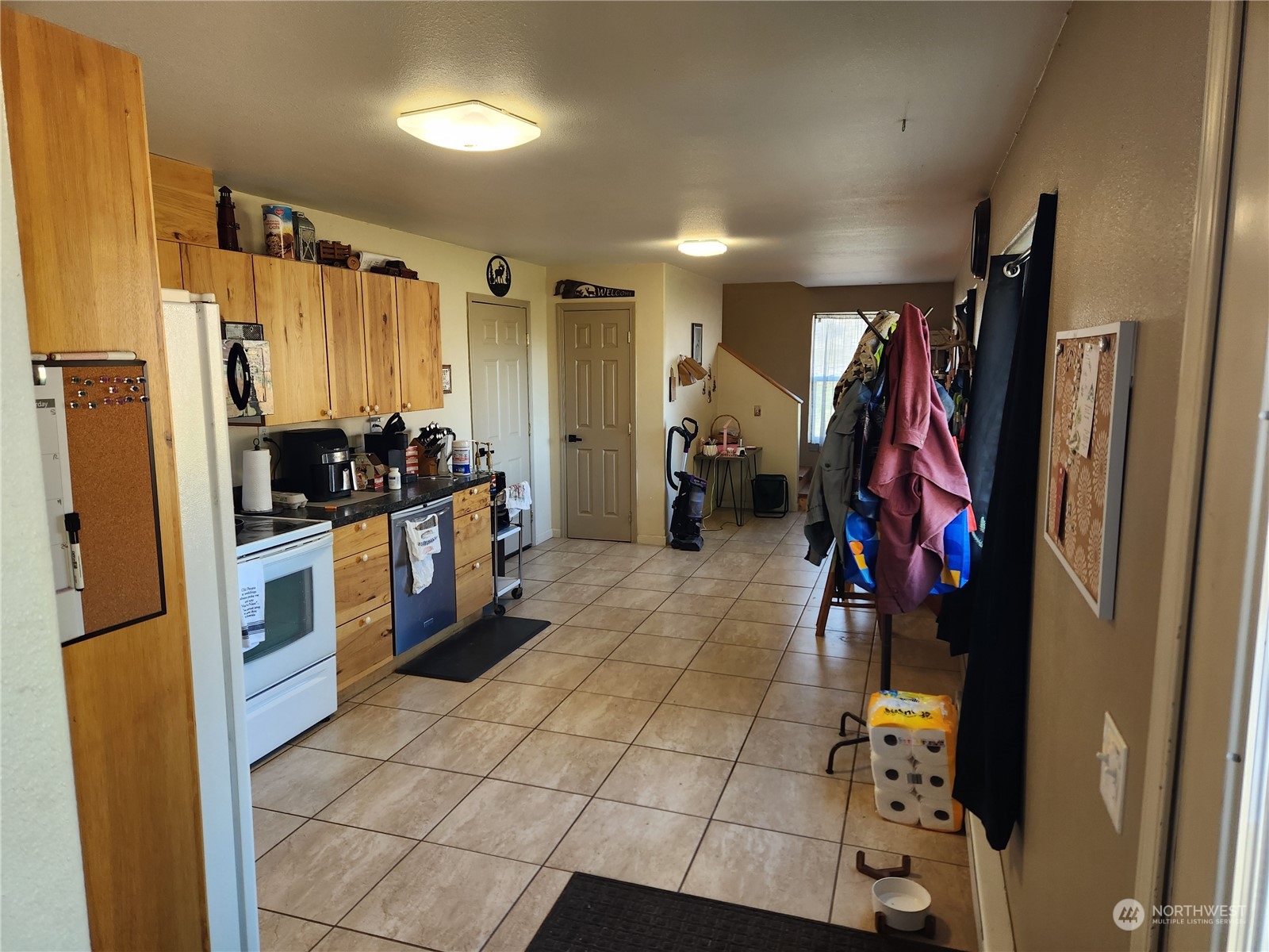 9 E Riverview Road