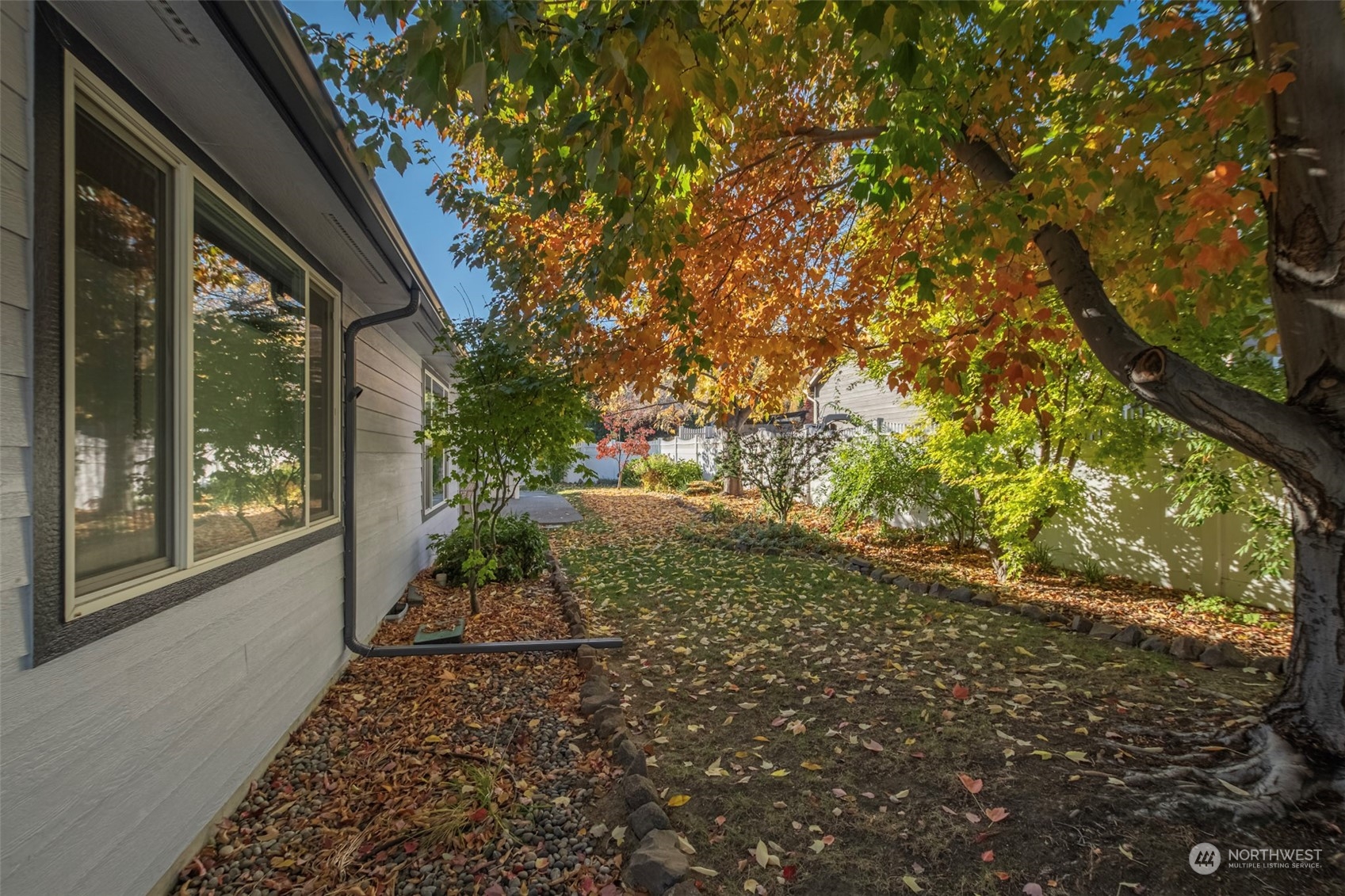 1404 John Street
