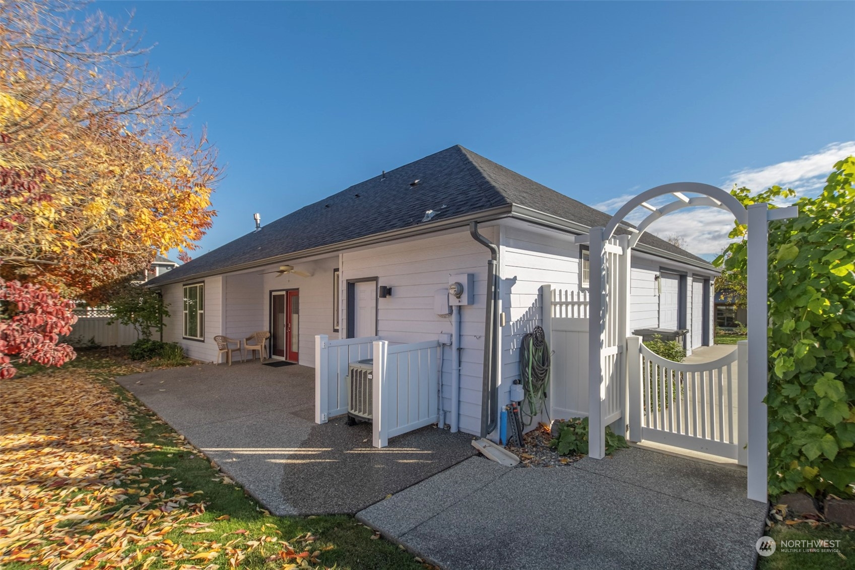 1404 John Street