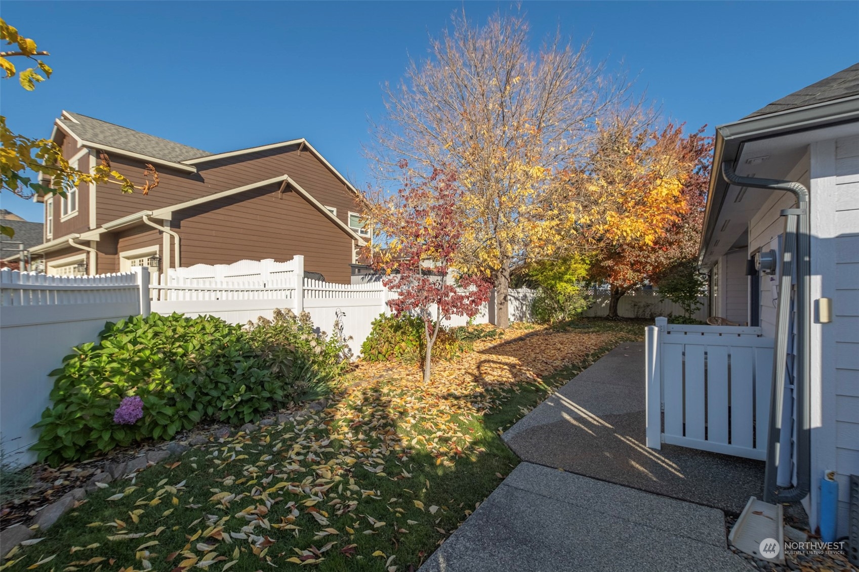 1404 John Street