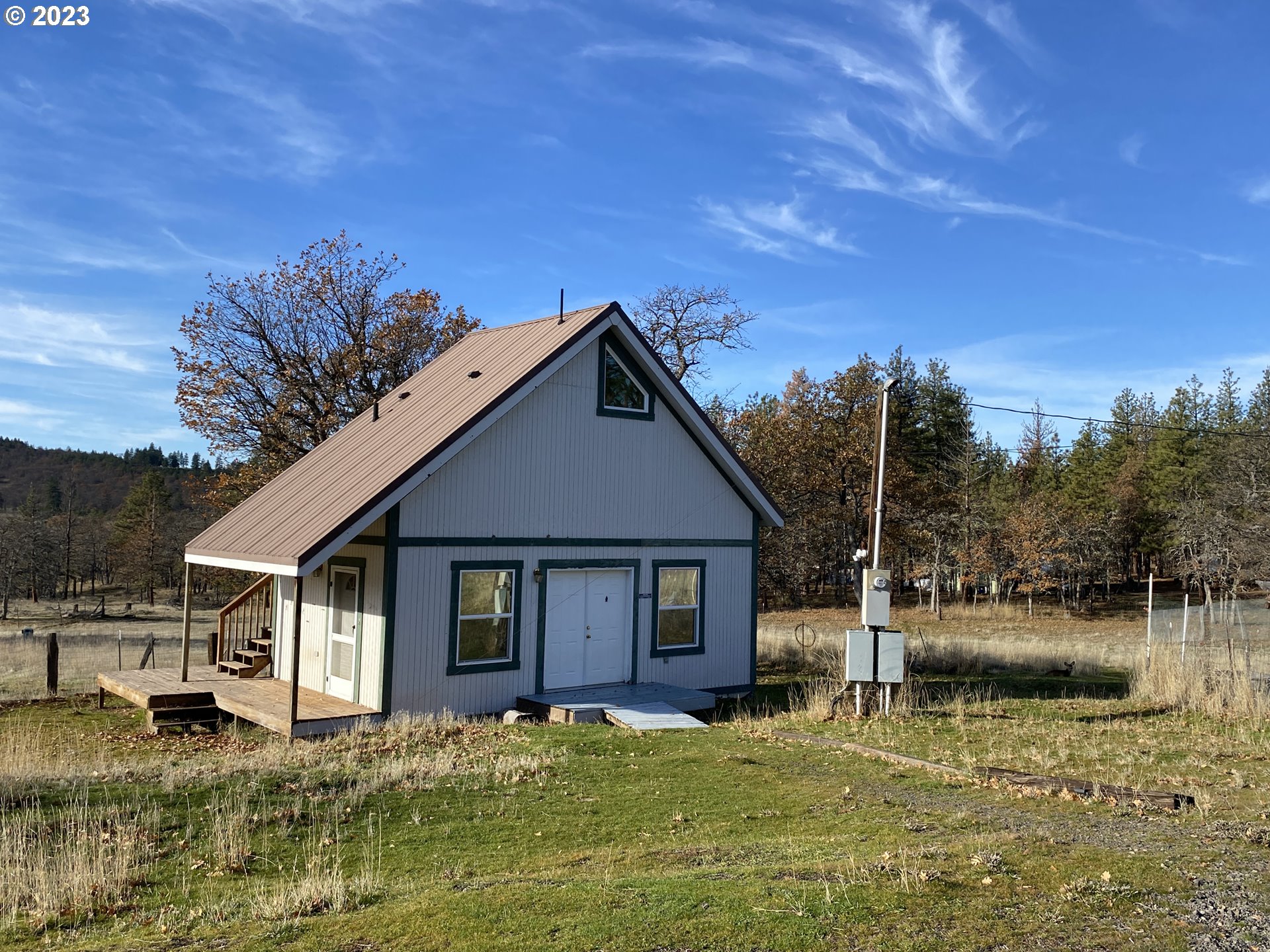566 Woodland RD