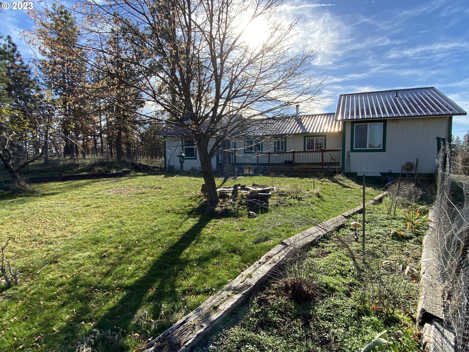566 Woodland RD