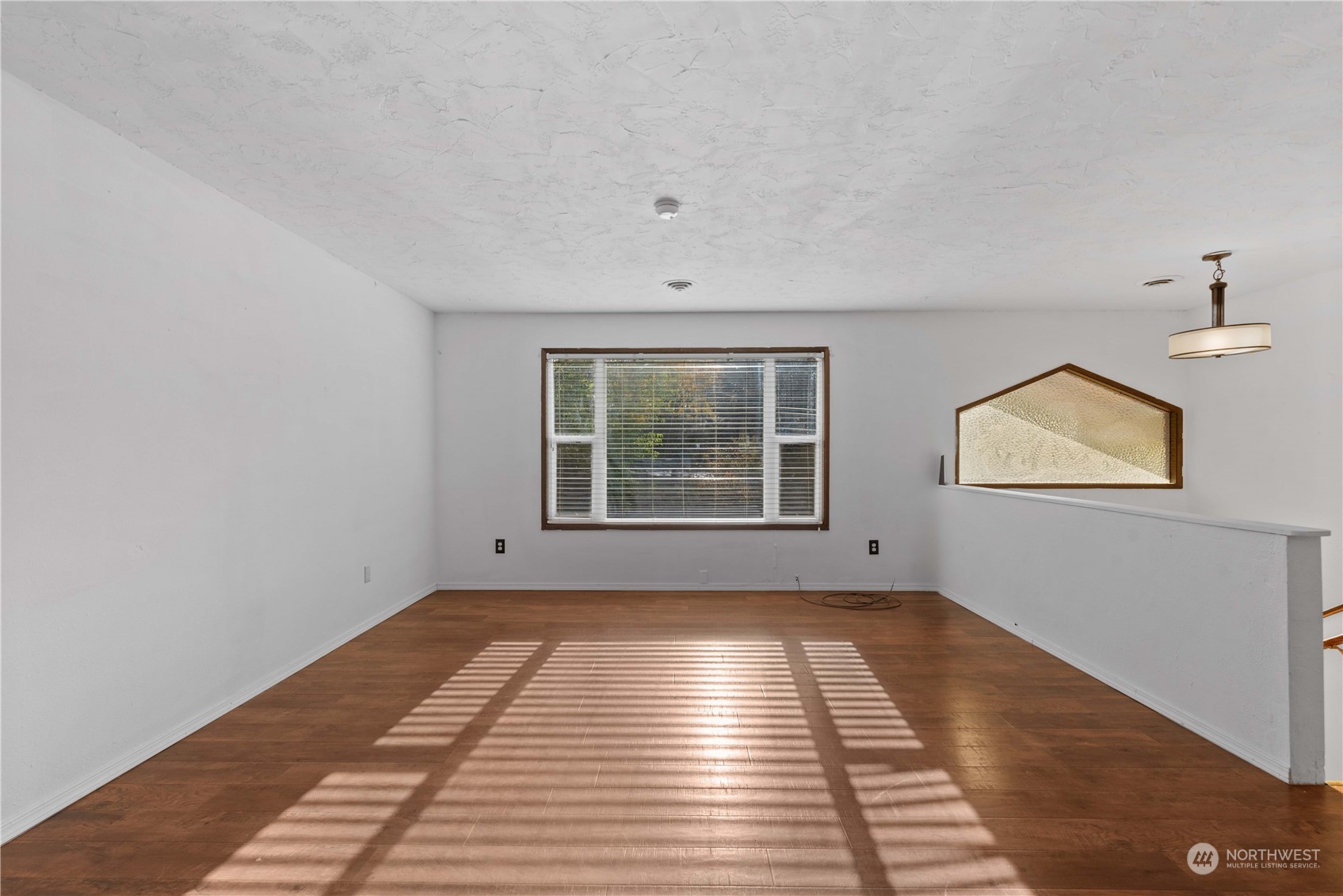 2518 Sunset Highway