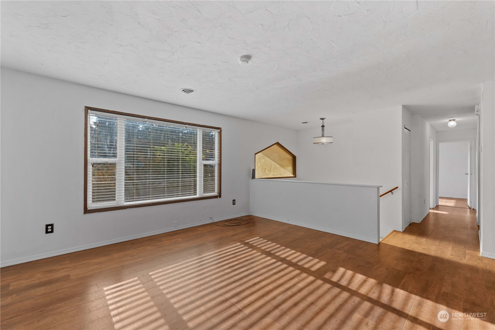 2518 Sunset Highway