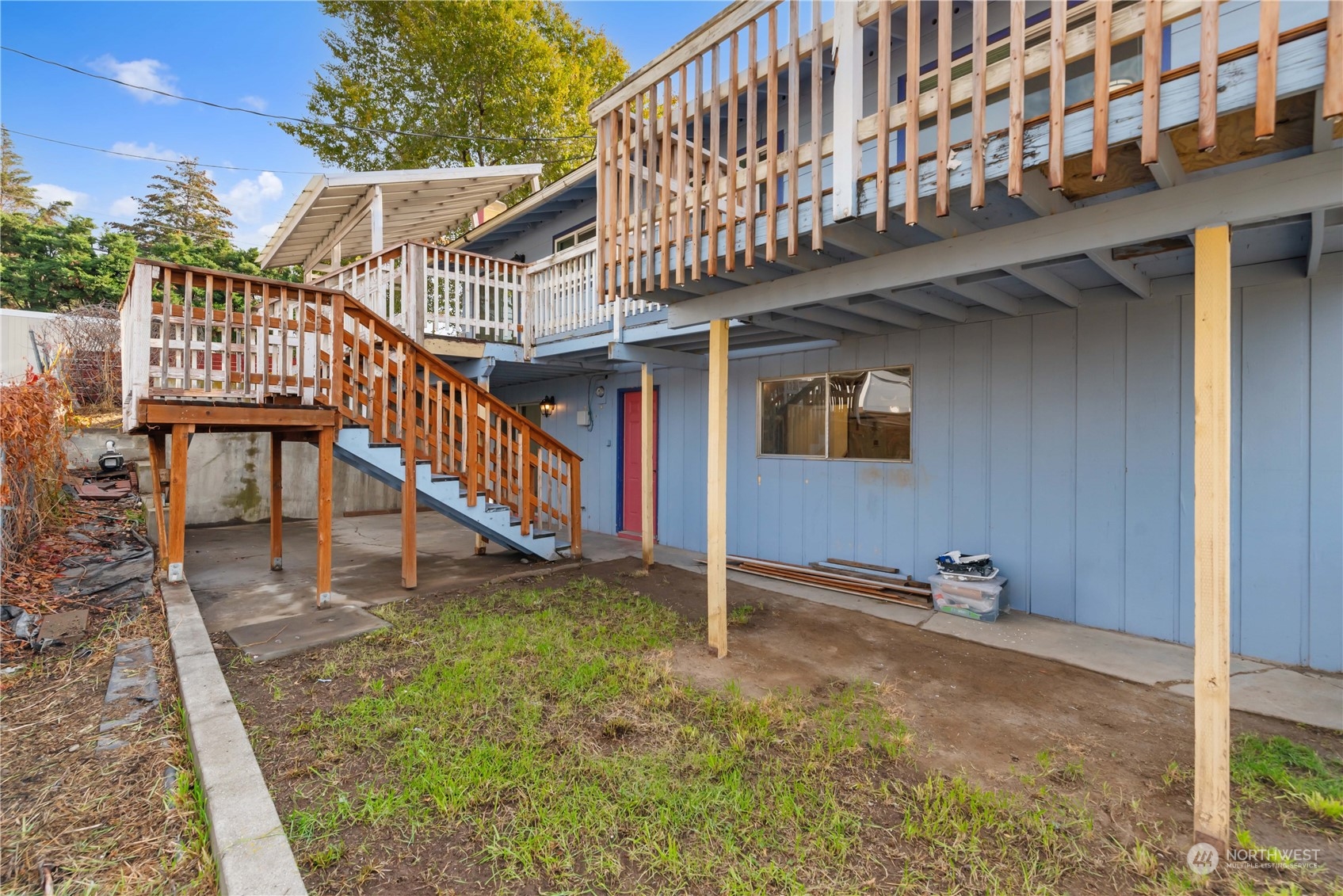 2518 Sunset Highway