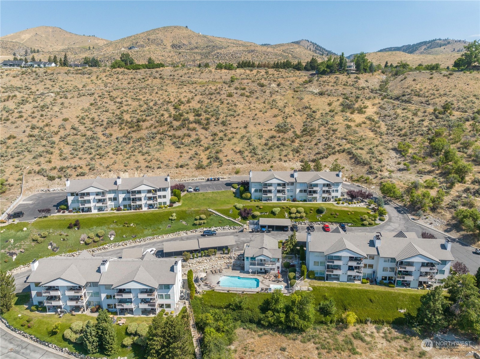 808 W Manson Road Unit: D304