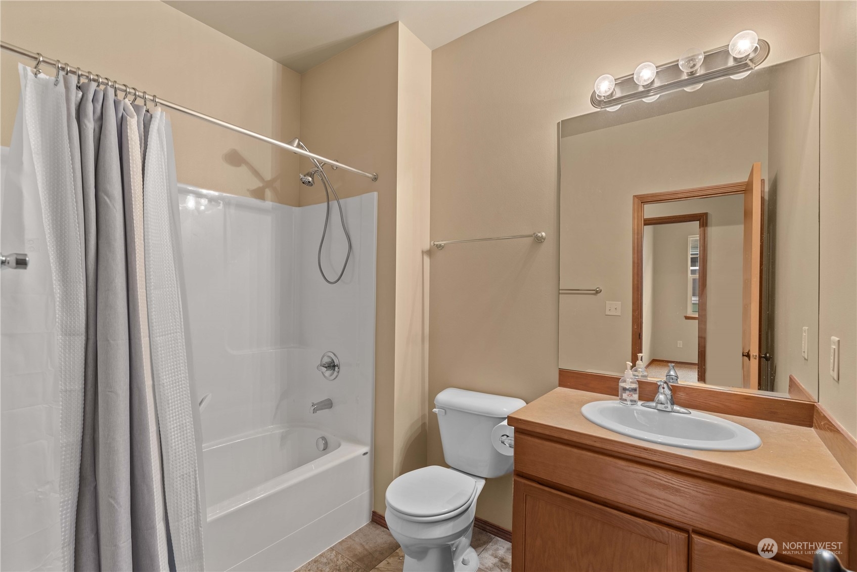 2452 NW Columbia Avenue Unit: 26