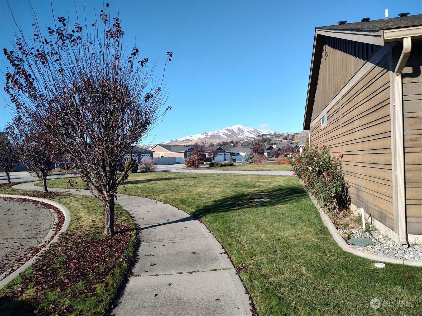 229 Sun Valley Drive