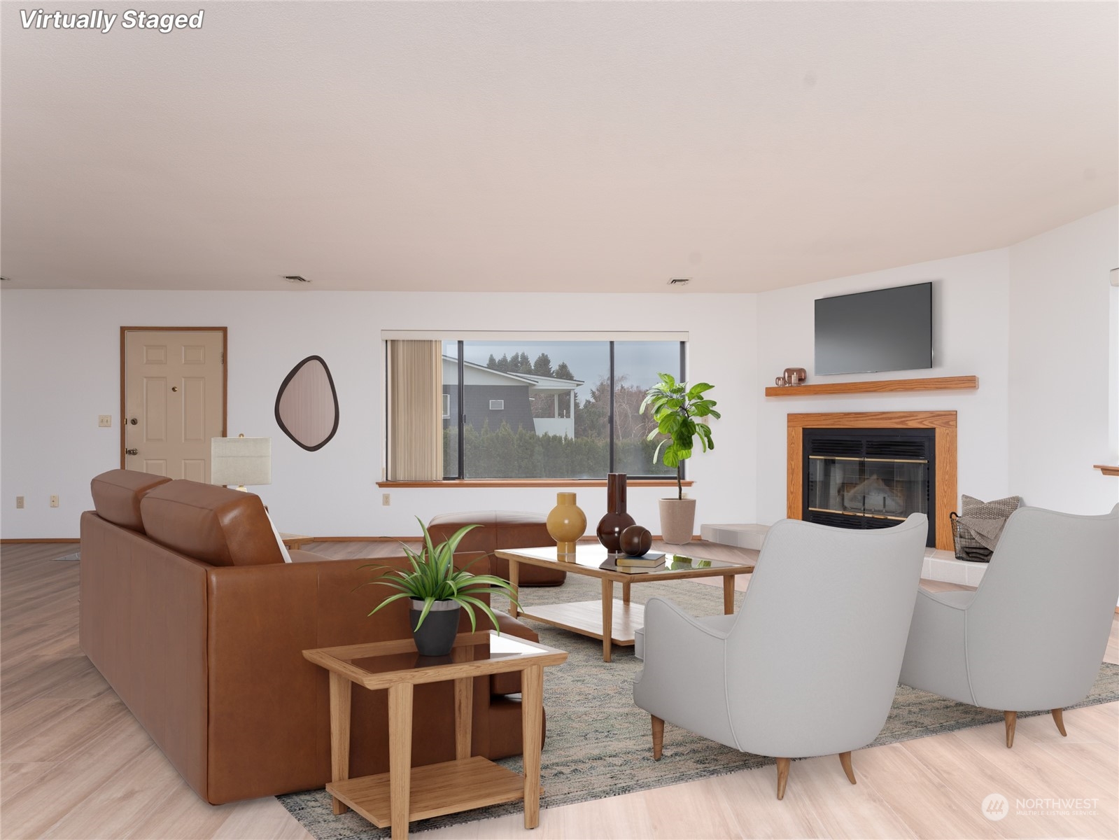 1352 Eastmont Avenue Unit: 16