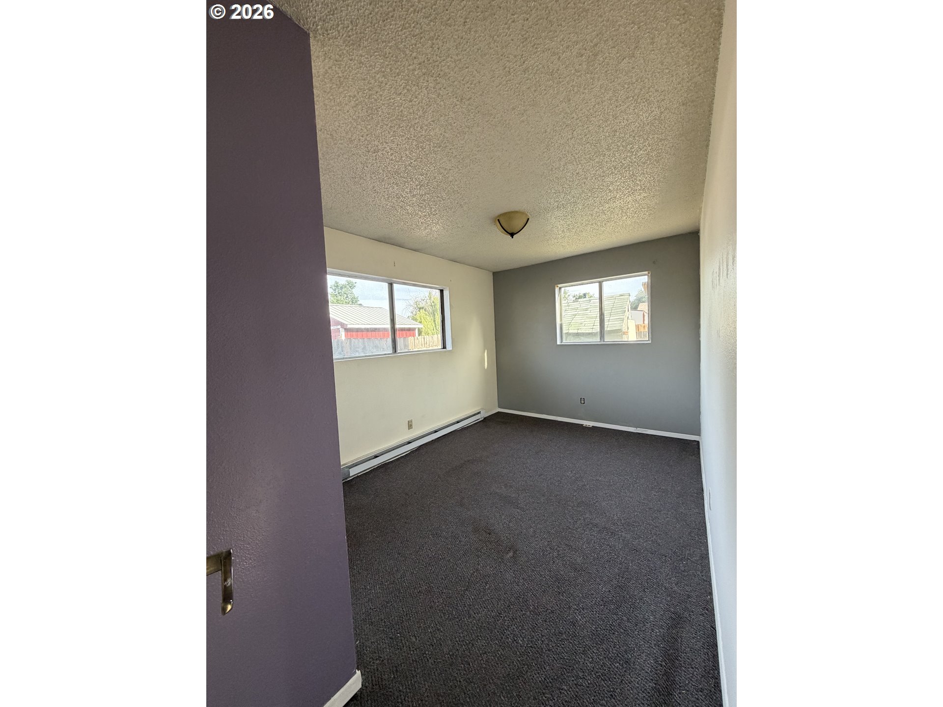 531 W DARLAND DR