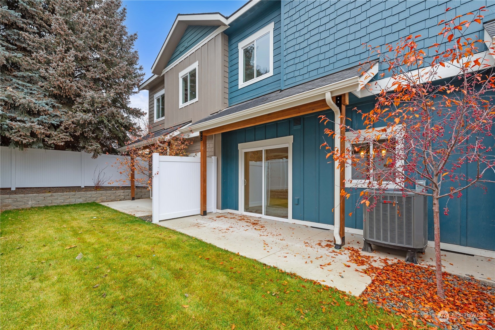 1030 Finch Lane Unit: B2