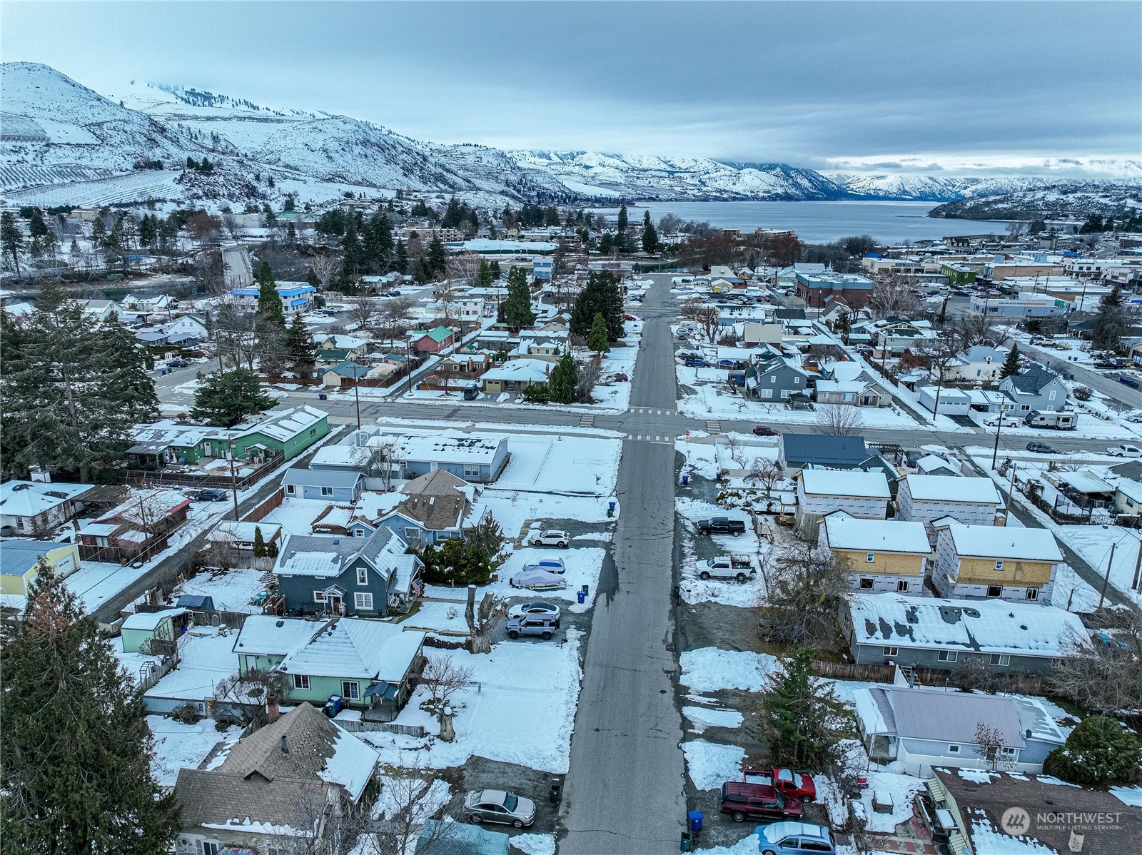 420 E Okanogan