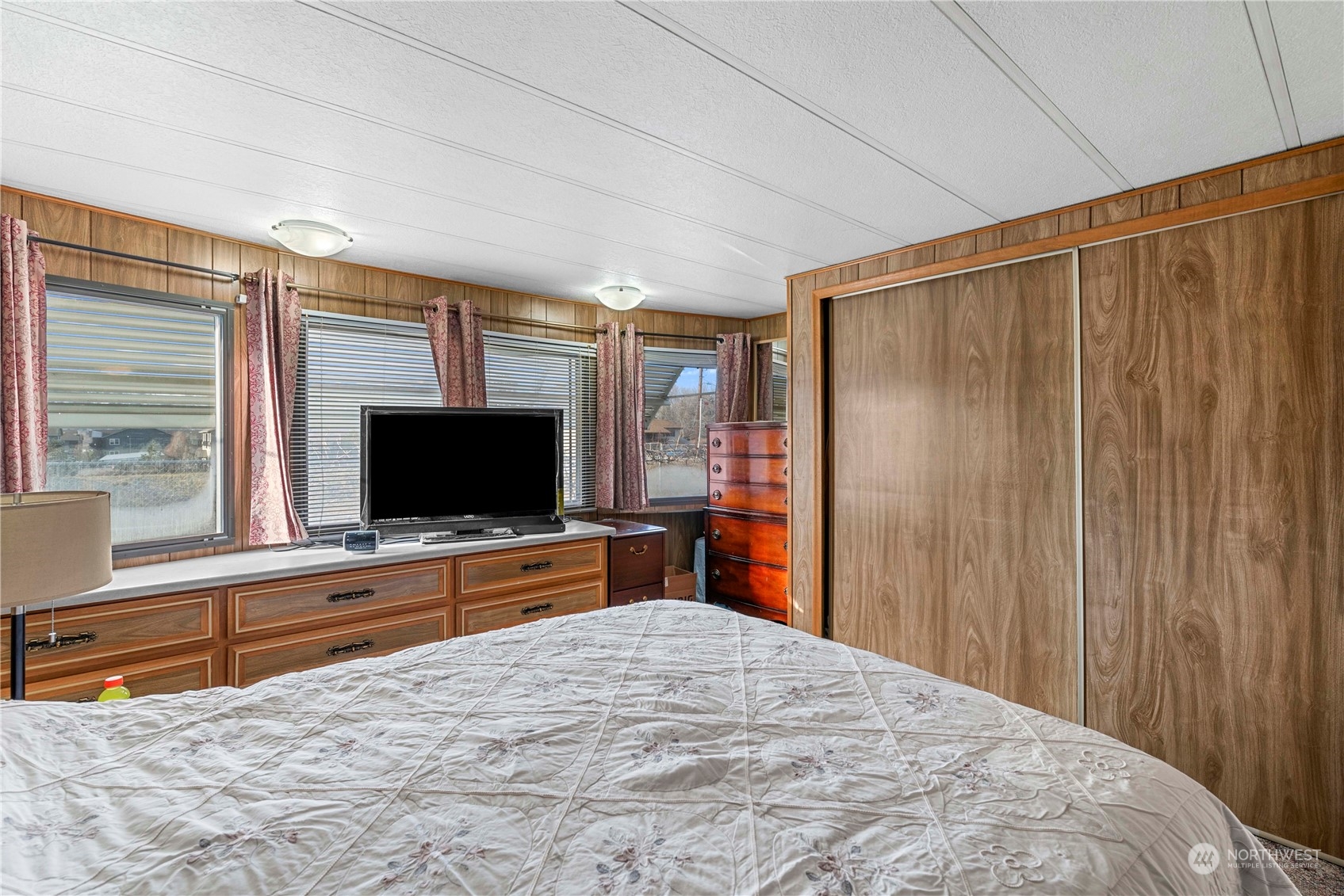 455 9th Street NE Unit: 20