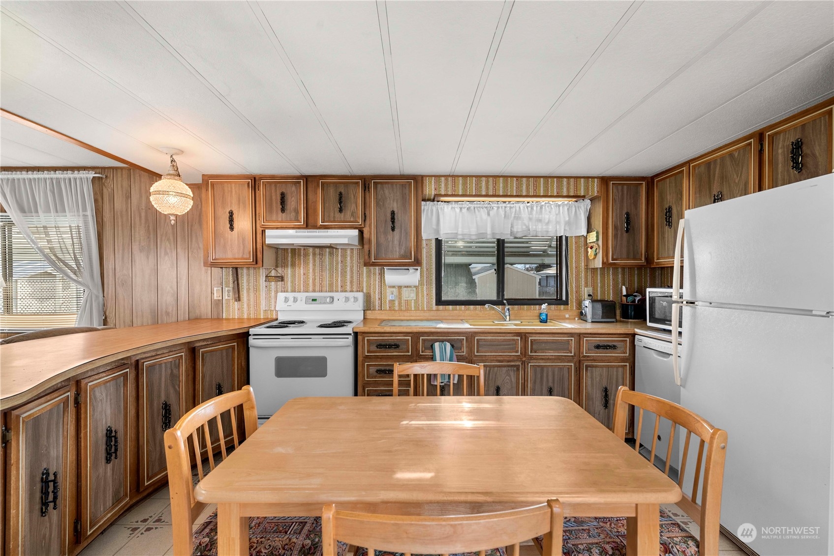 455 9th Street NE Unit: 20