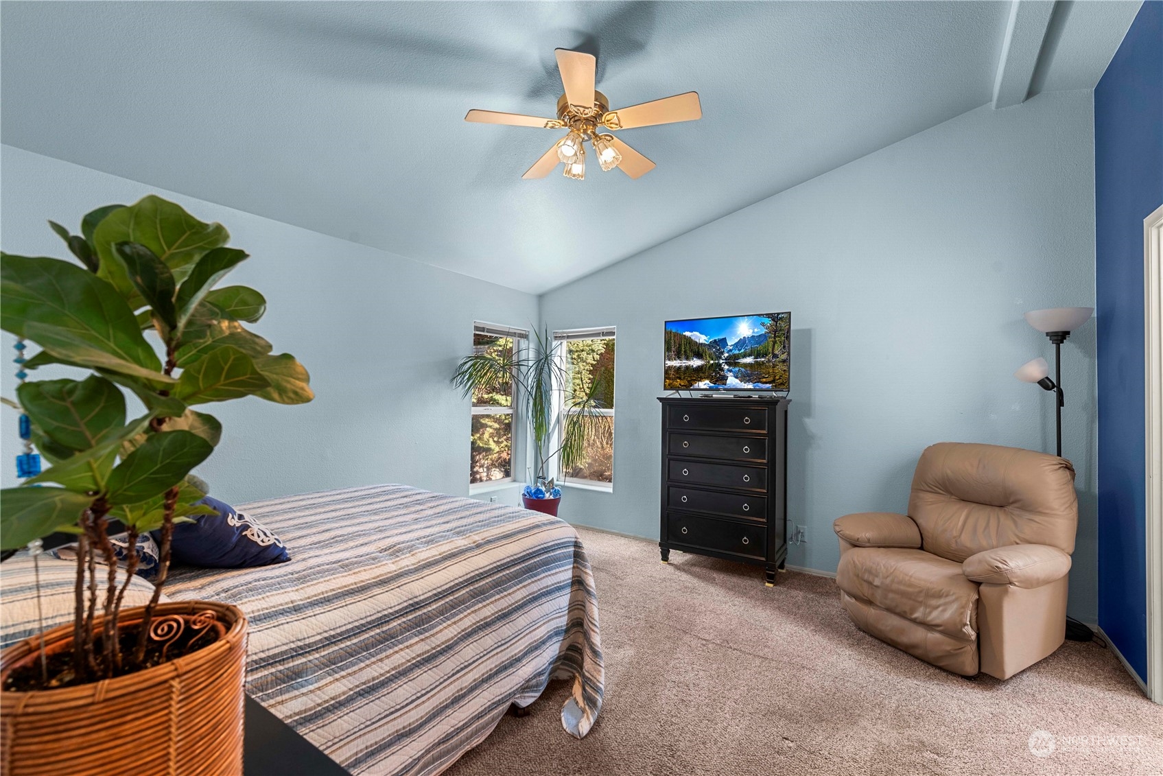 556 Canyon Drive