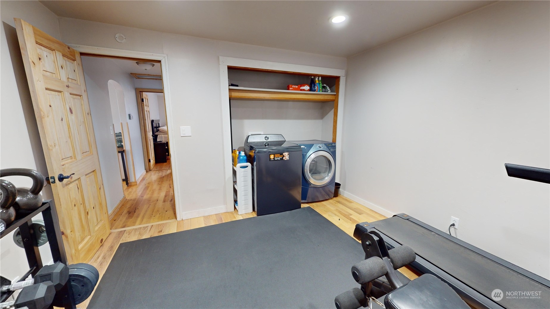 1115 22 Ave