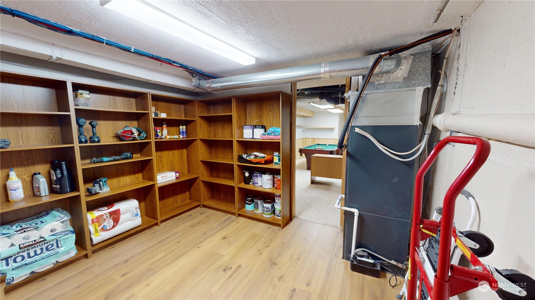 1115 22 Ave