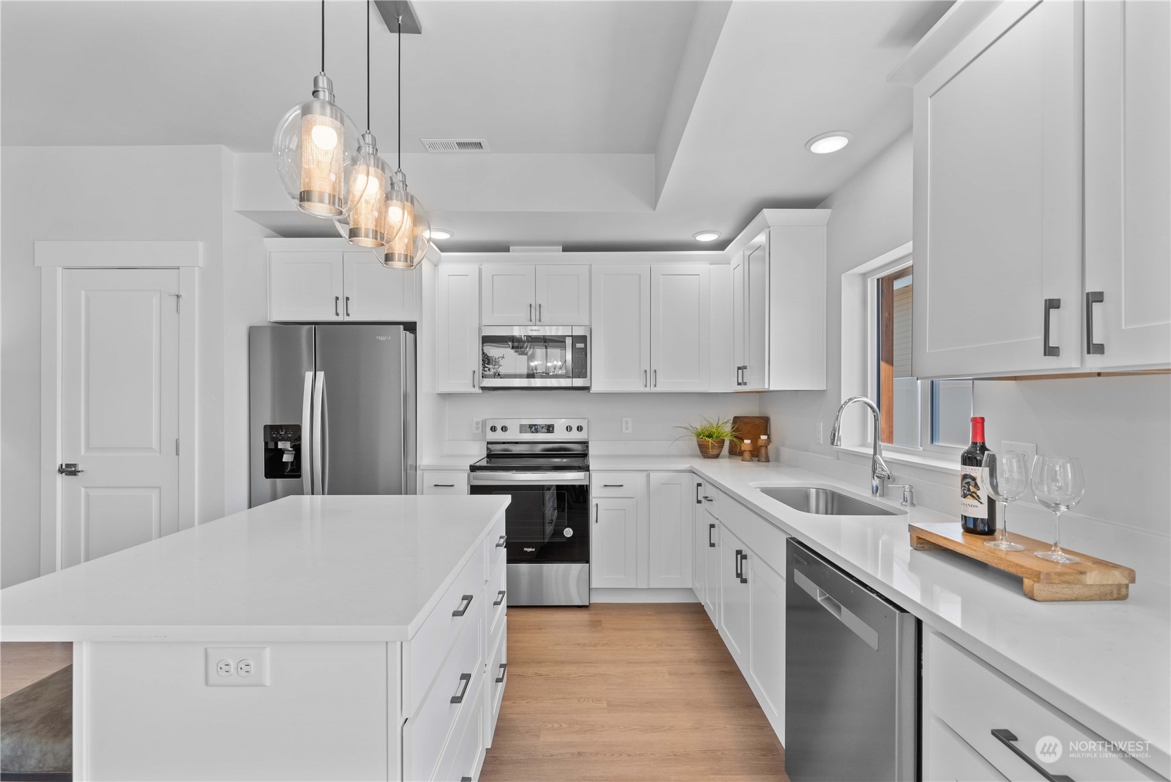 1030 Finch Lane Unit: B1