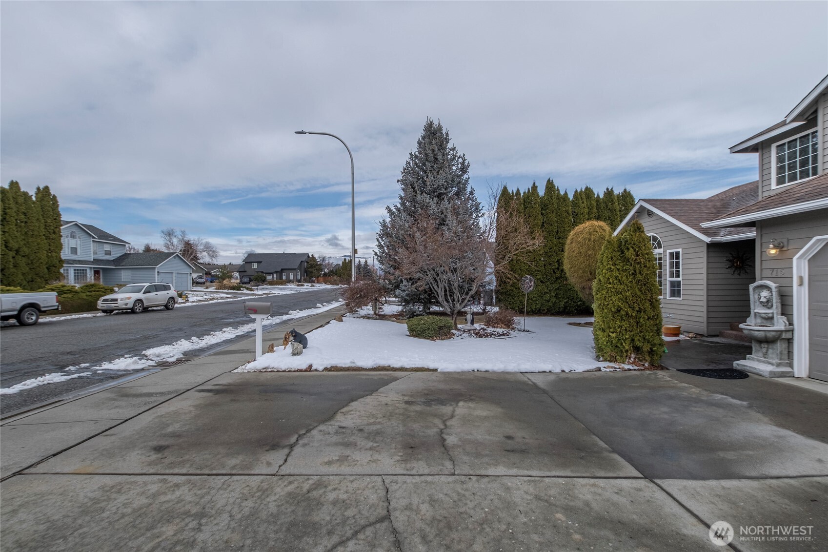 715 Kriewald Court