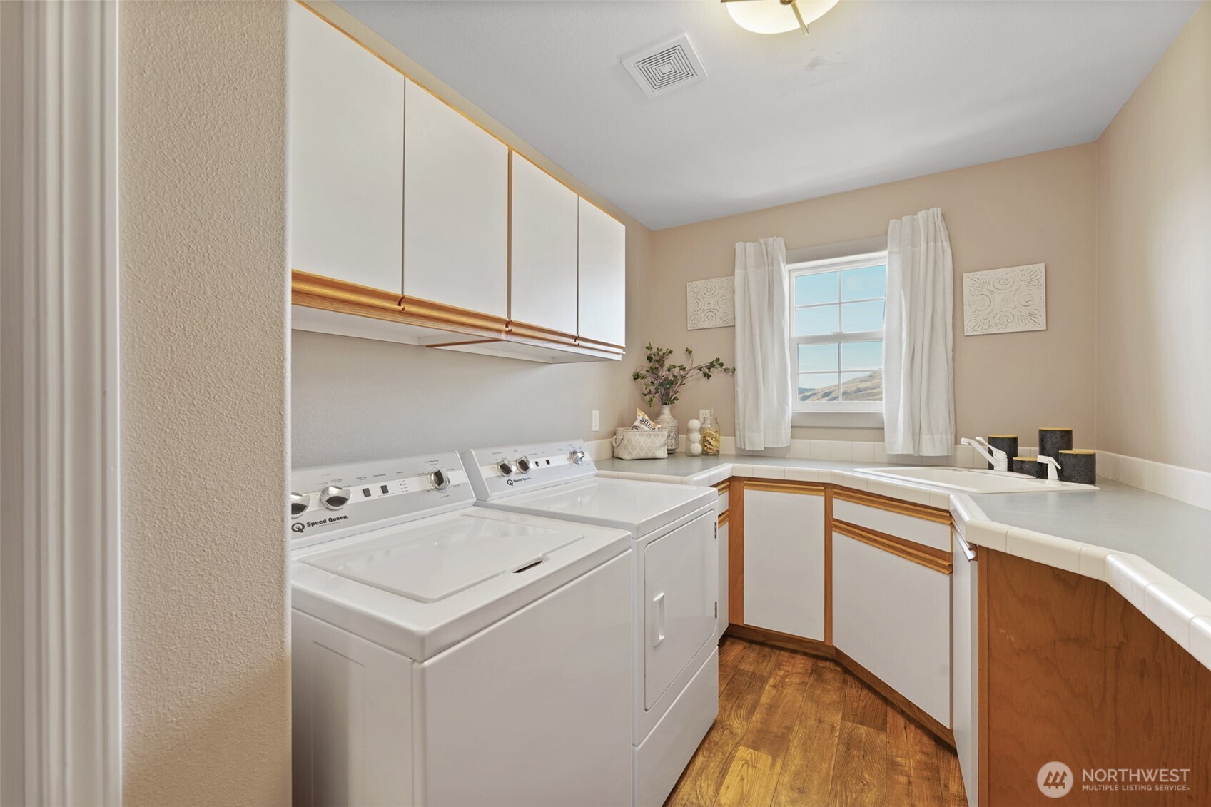 2521 Fancher Field Road