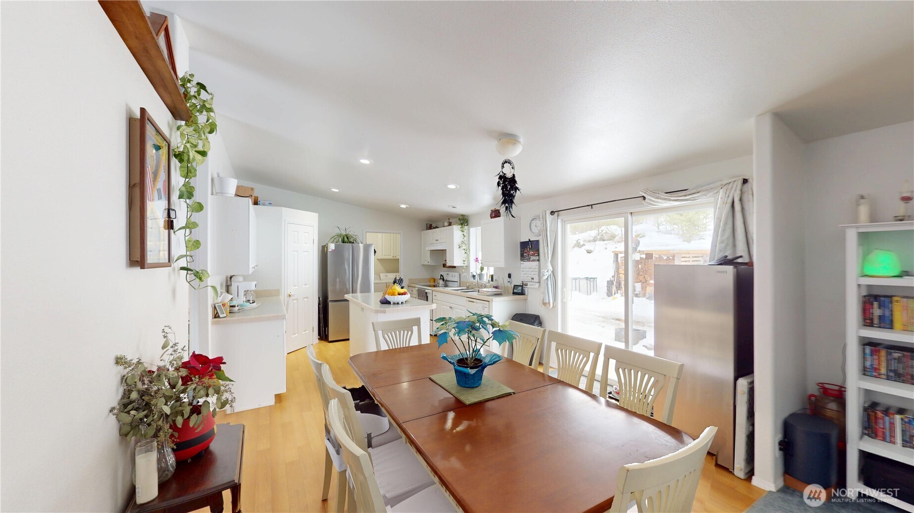 722 Aeneas Valley Road