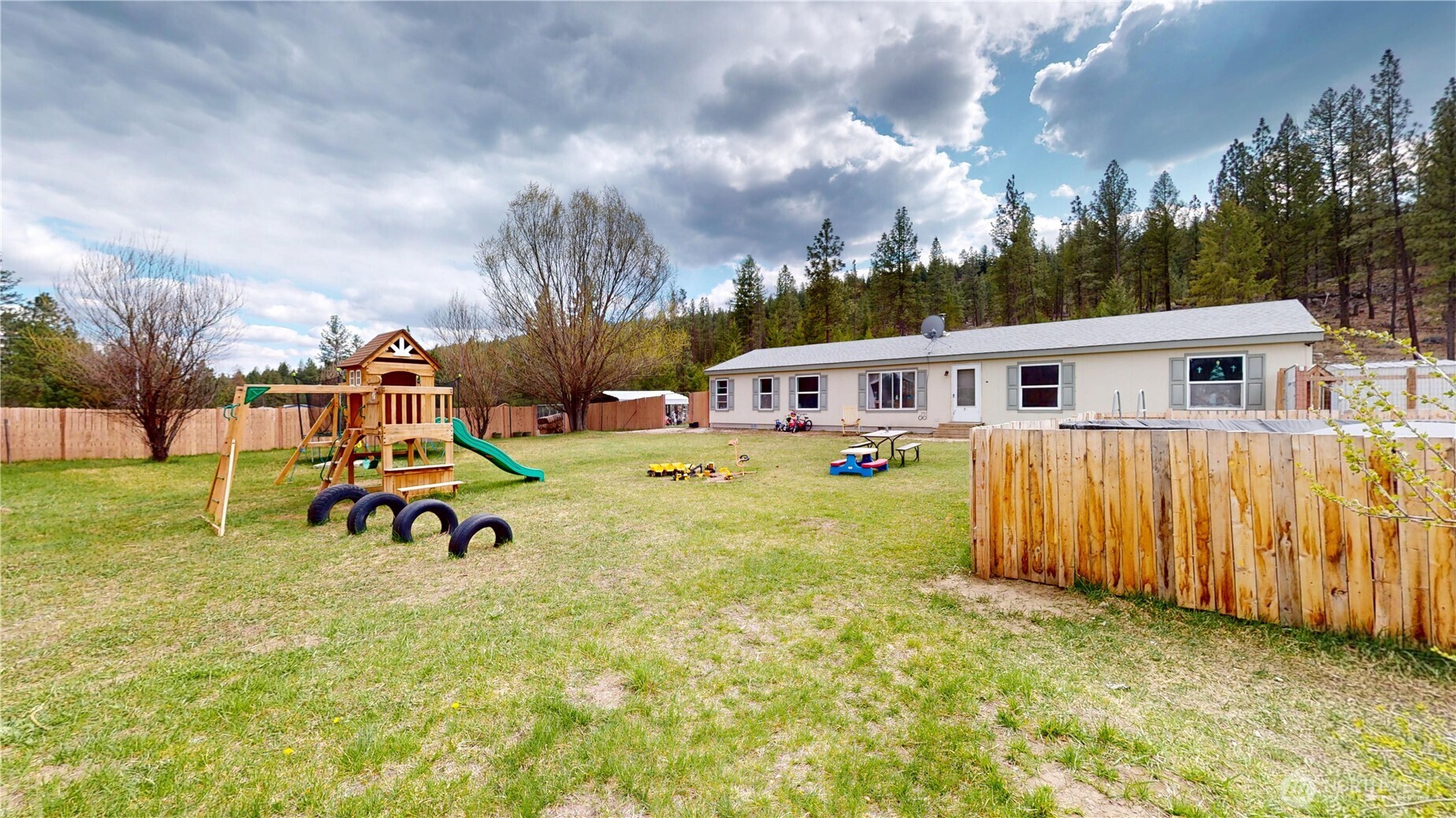 722 Aeneas Valley Road