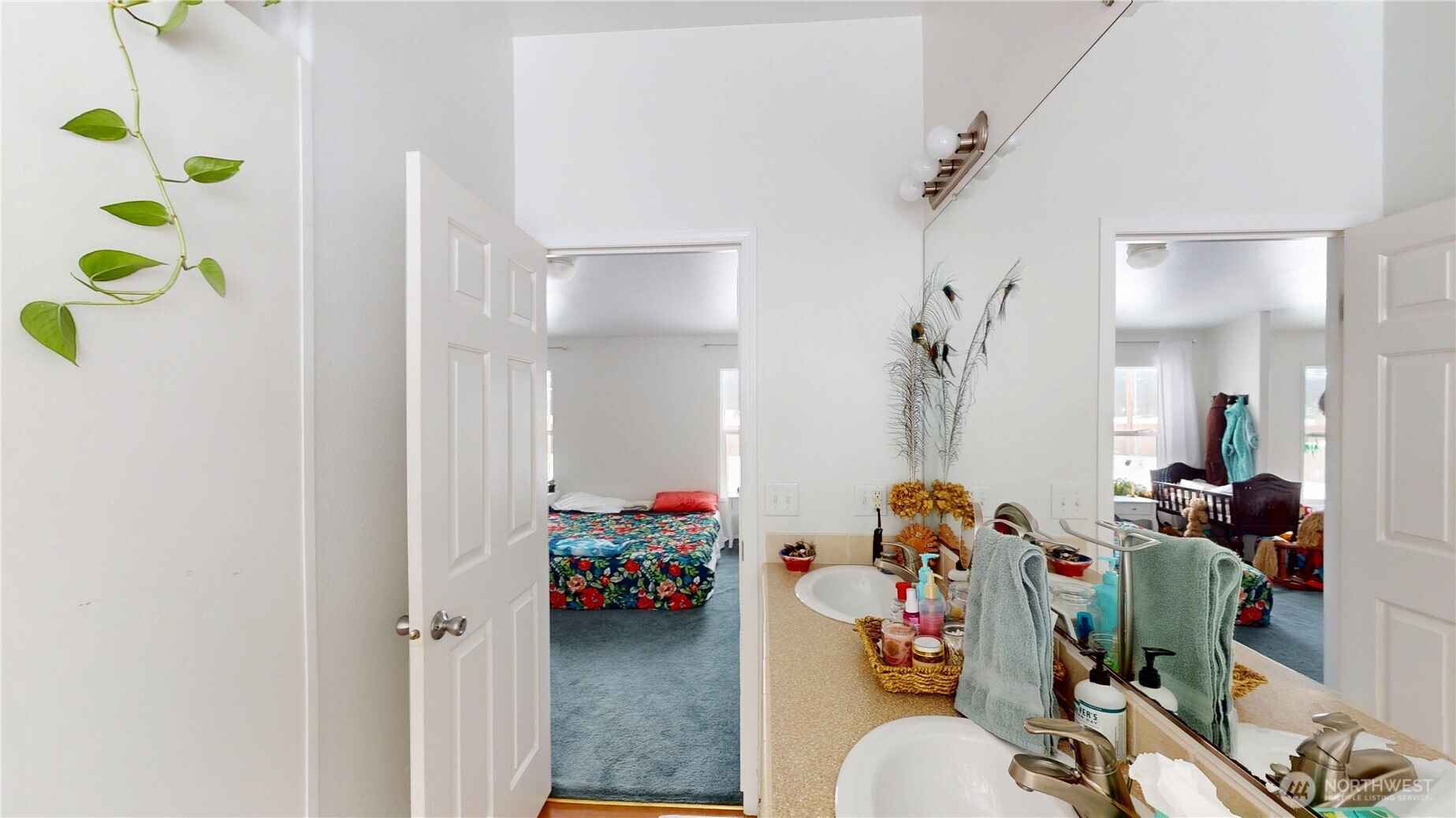 722 Aeneas Valley Road