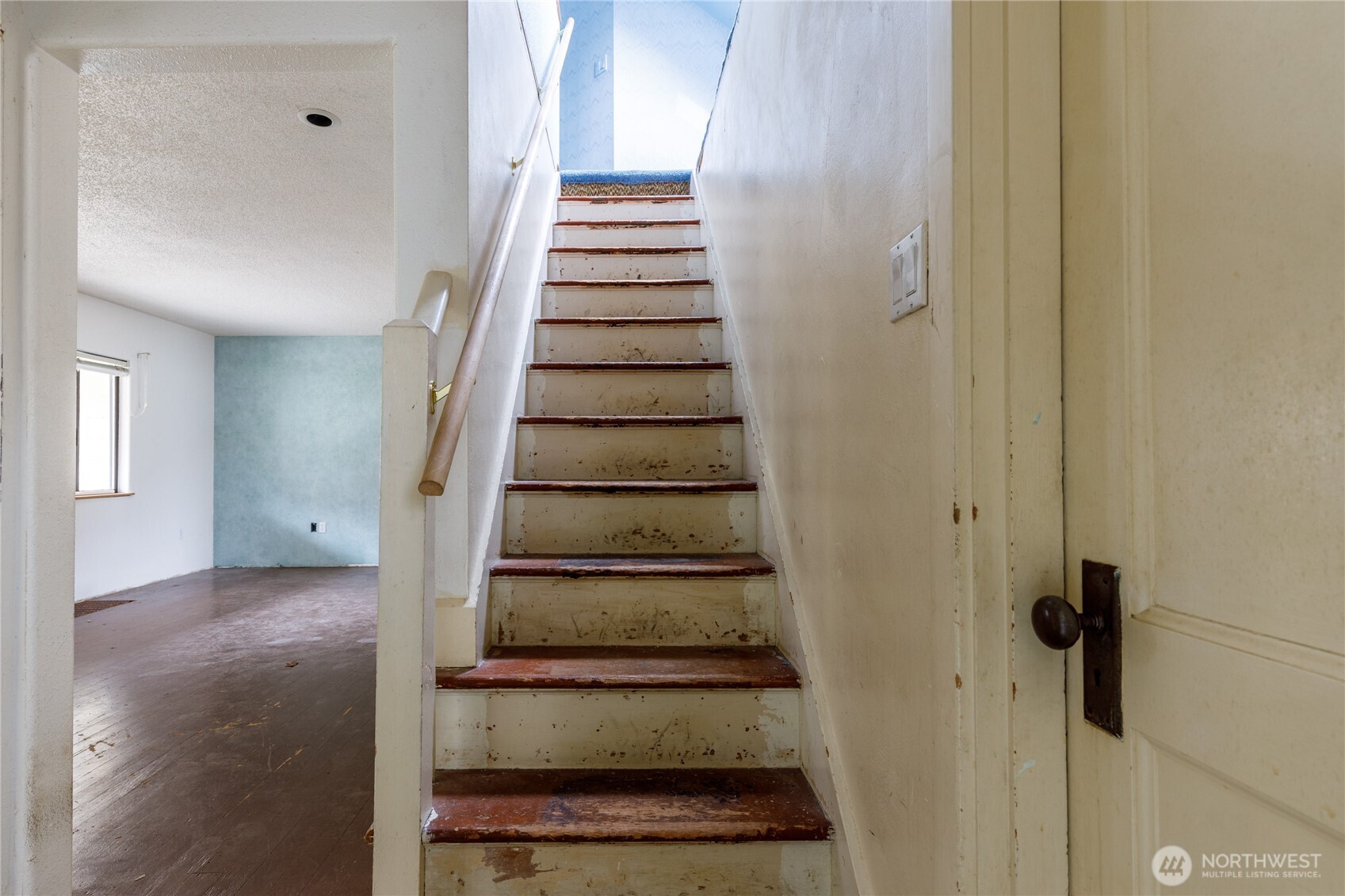 301 Ferry Avenue