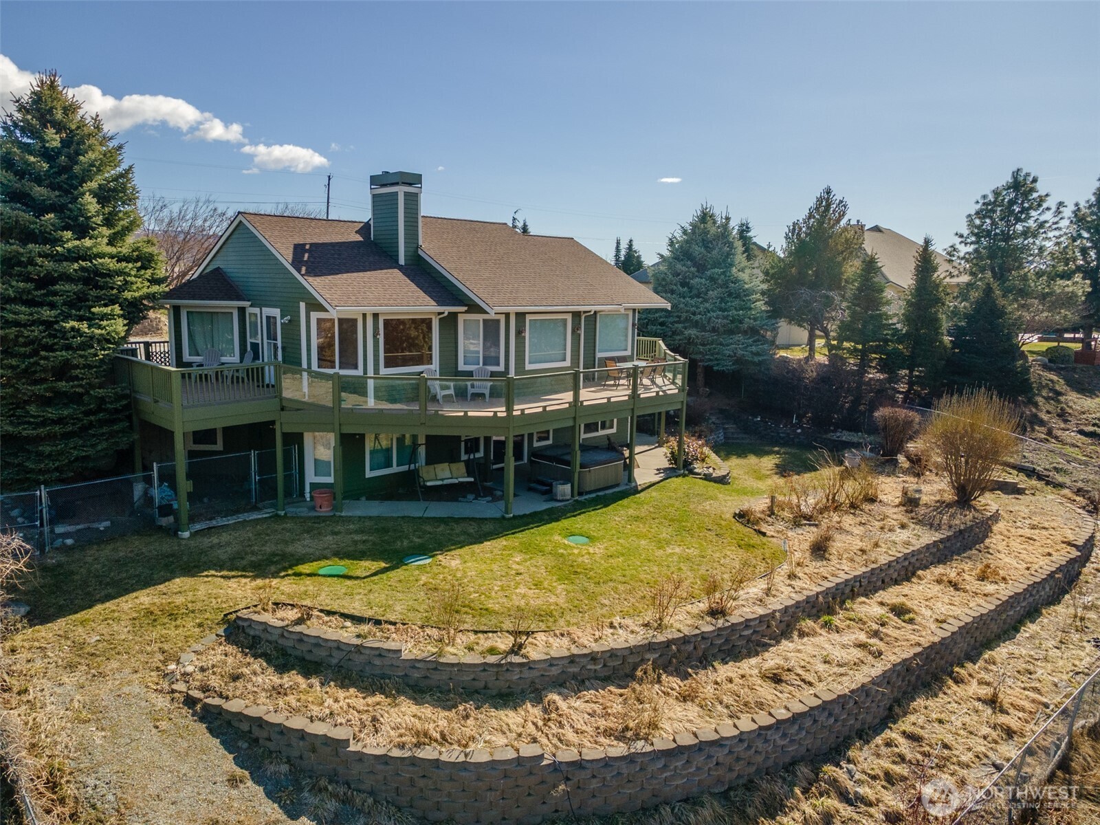 1945 Summit Boulevard