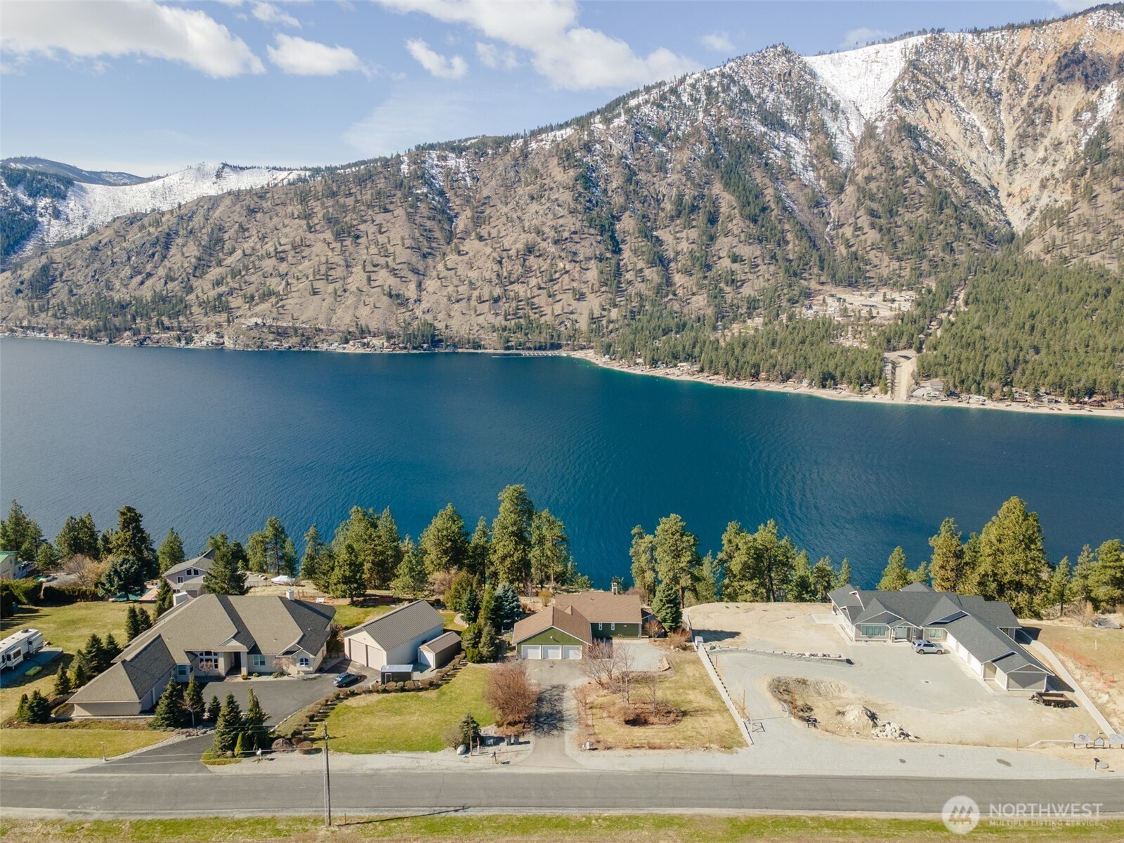 1945 Summit Boulevard