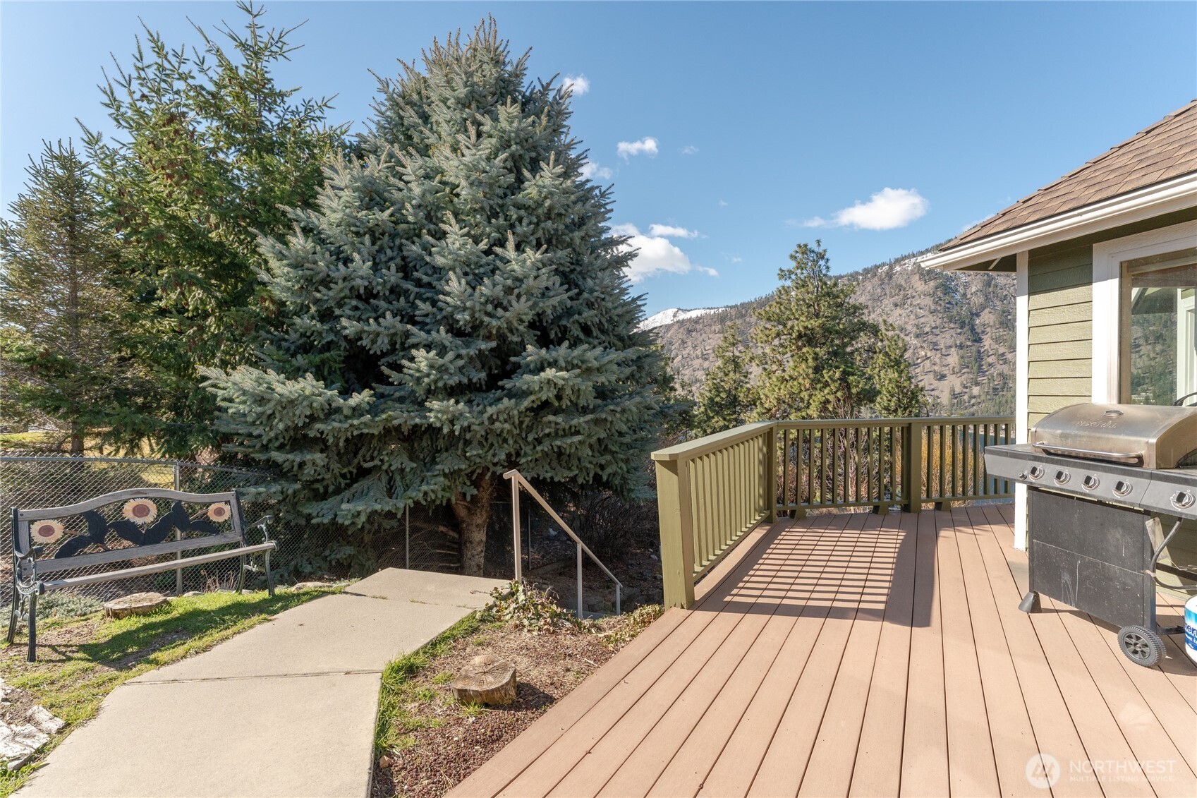 1945 Summit Boulevard