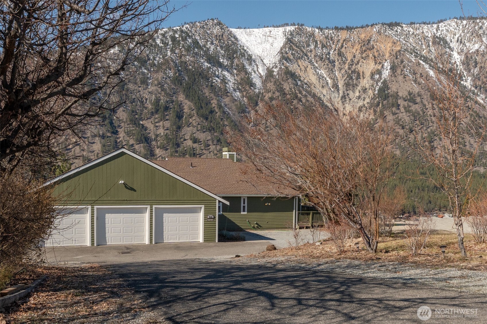 1945 Summit Boulevard