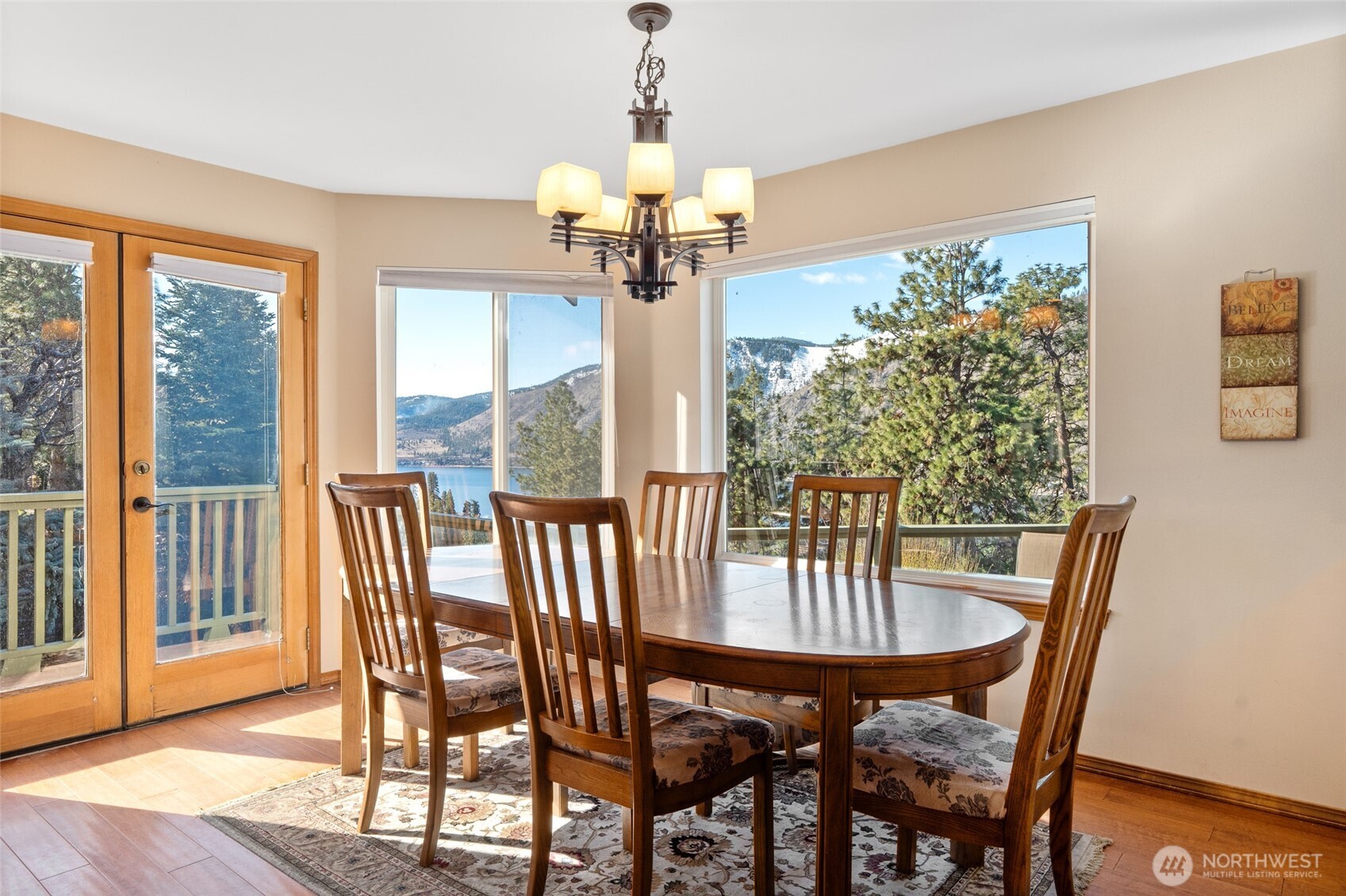 1945 Summit Boulevard