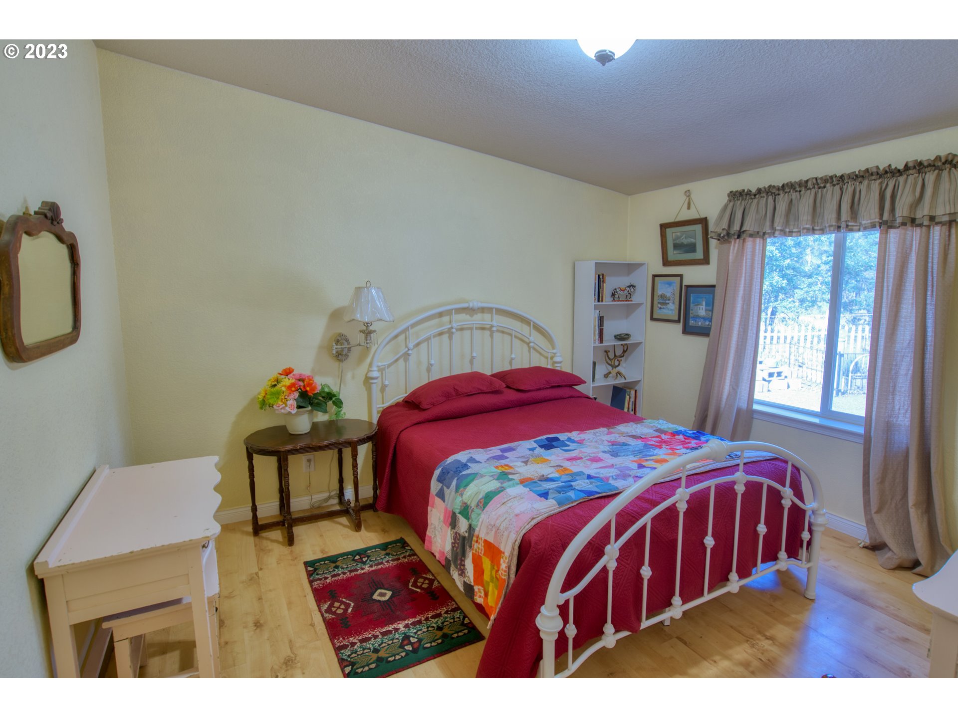 121 PINTO PONY RD