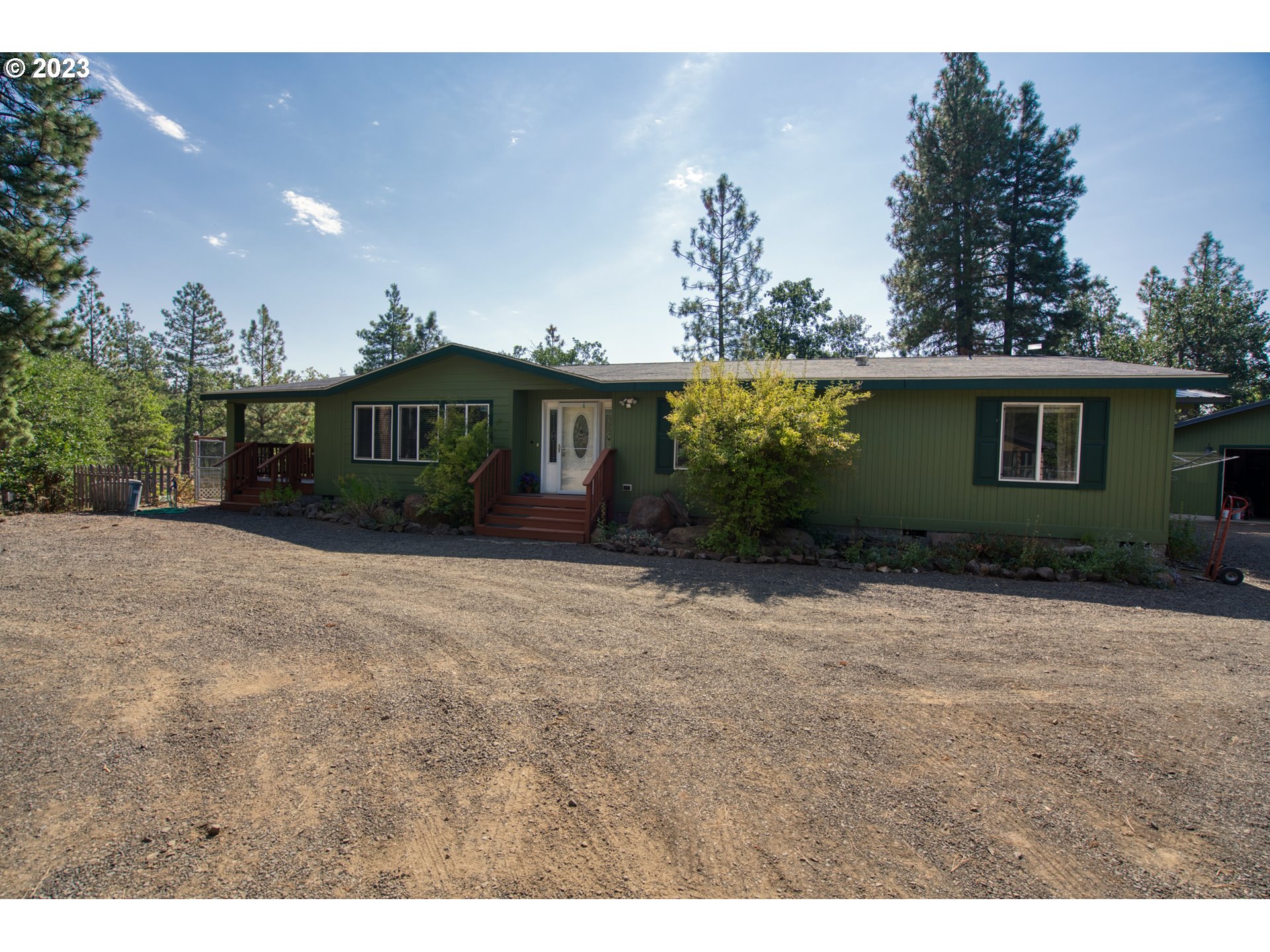 121 PINTO PONY RD